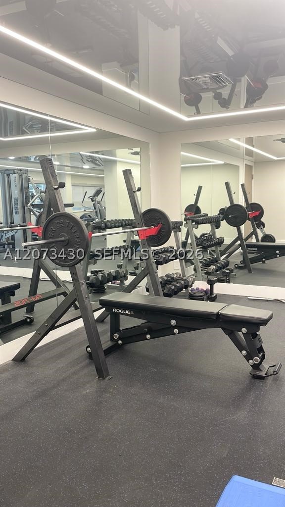 340 Sunset Dr #1210, Fort Lauderdale FL 33301