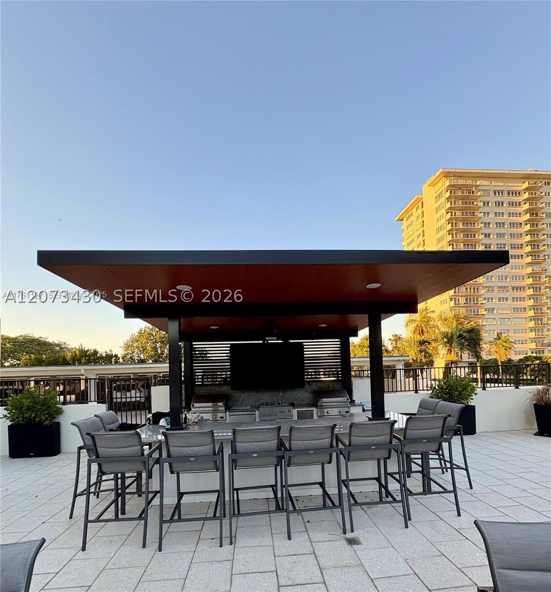 340 Sunset Dr #1210, Fort Lauderdale FL 33301