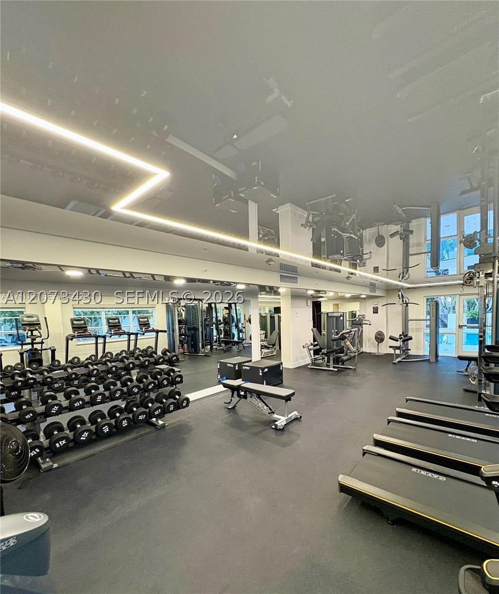 340 Sunset Dr #1210, Fort Lauderdale FL 33301