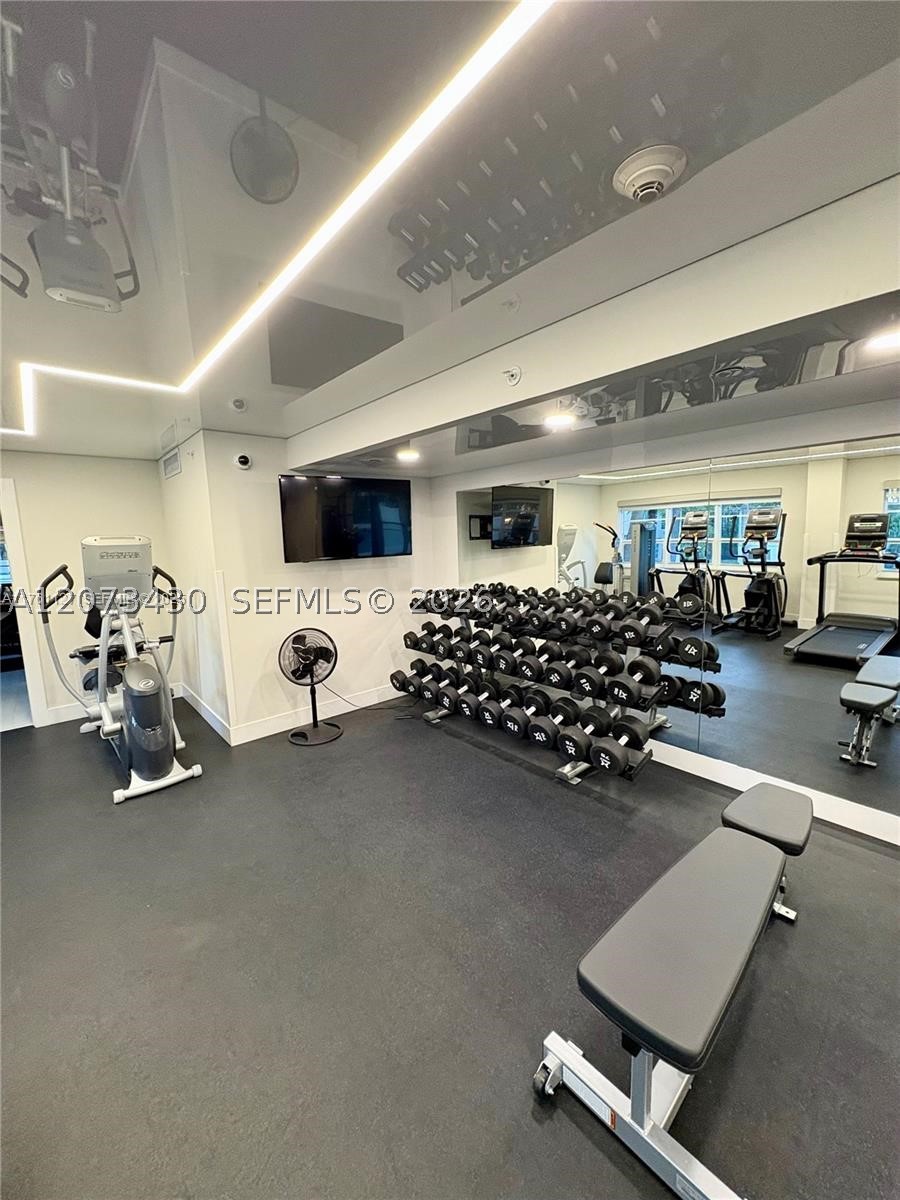 340 Sunset Dr #1210, Fort Lauderdale FL 33301