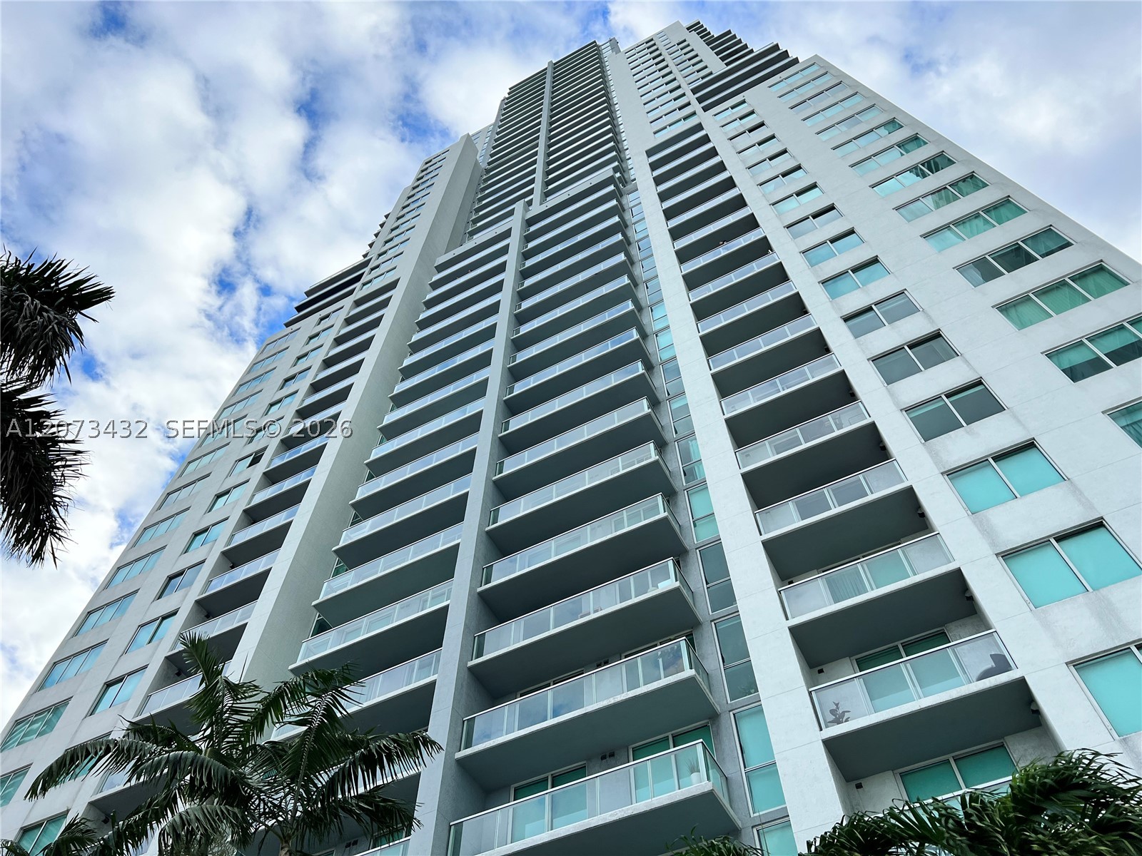 253 NE 2nd St #4607, Miami FL 33132