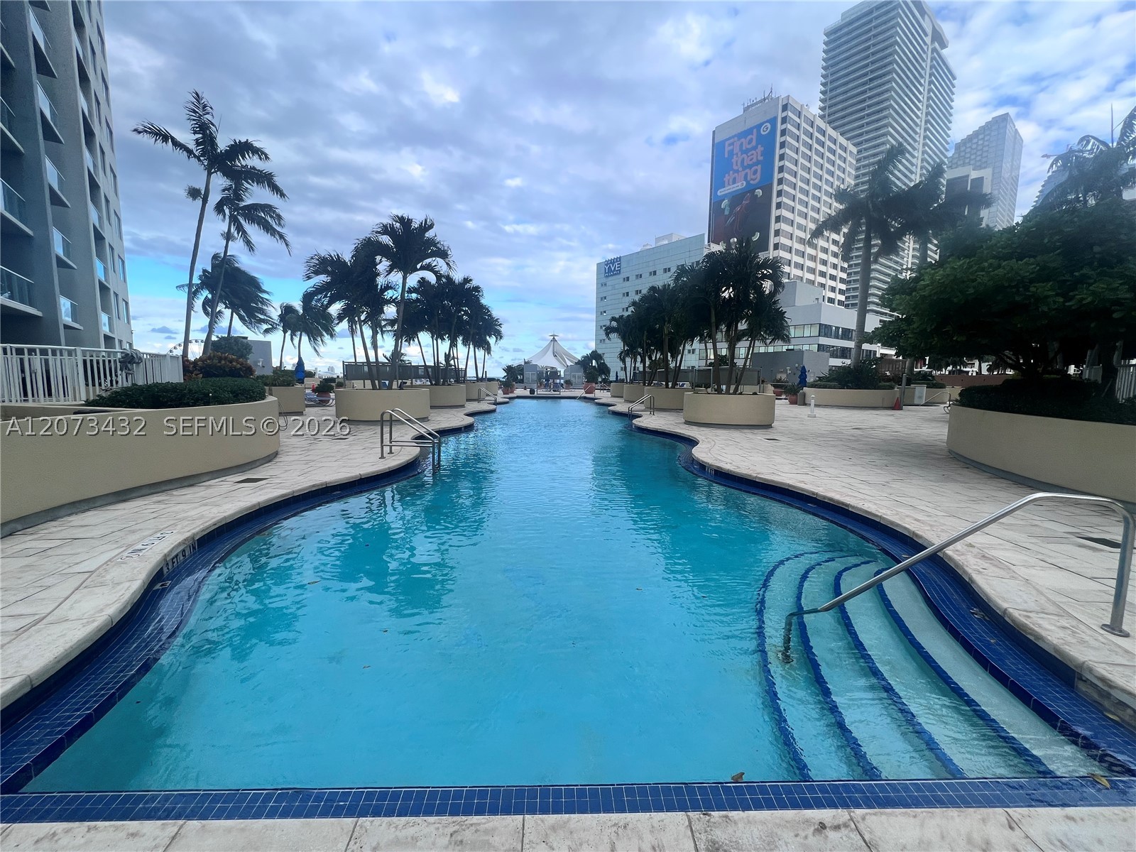 253 NE 2nd St #4607, Miami FL 33132