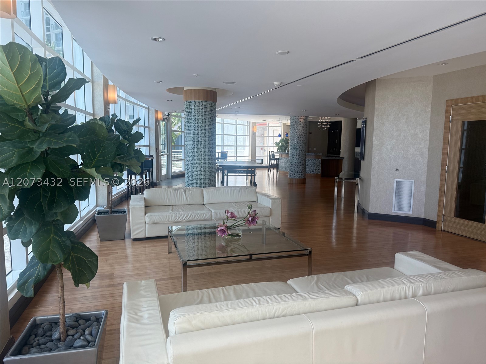 253 NE 2nd St #4607, Miami FL 33132