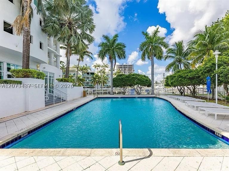 7910 Harbor Island Dr #904, North Bay Village FL 33141