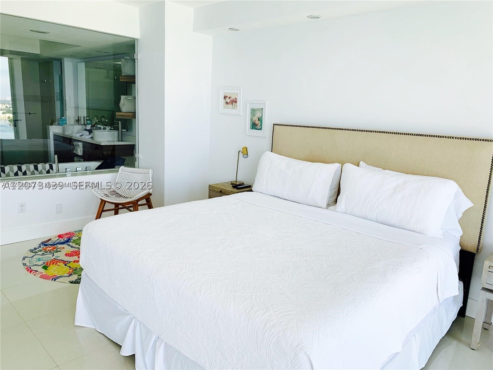 4779 Collins Ave #3708, Miami Beach FL 33140