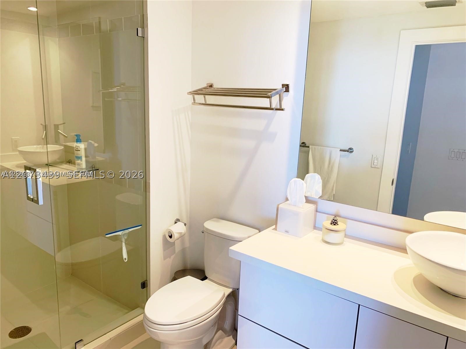 4779 Collins Ave #3708, Miami Beach FL 33140