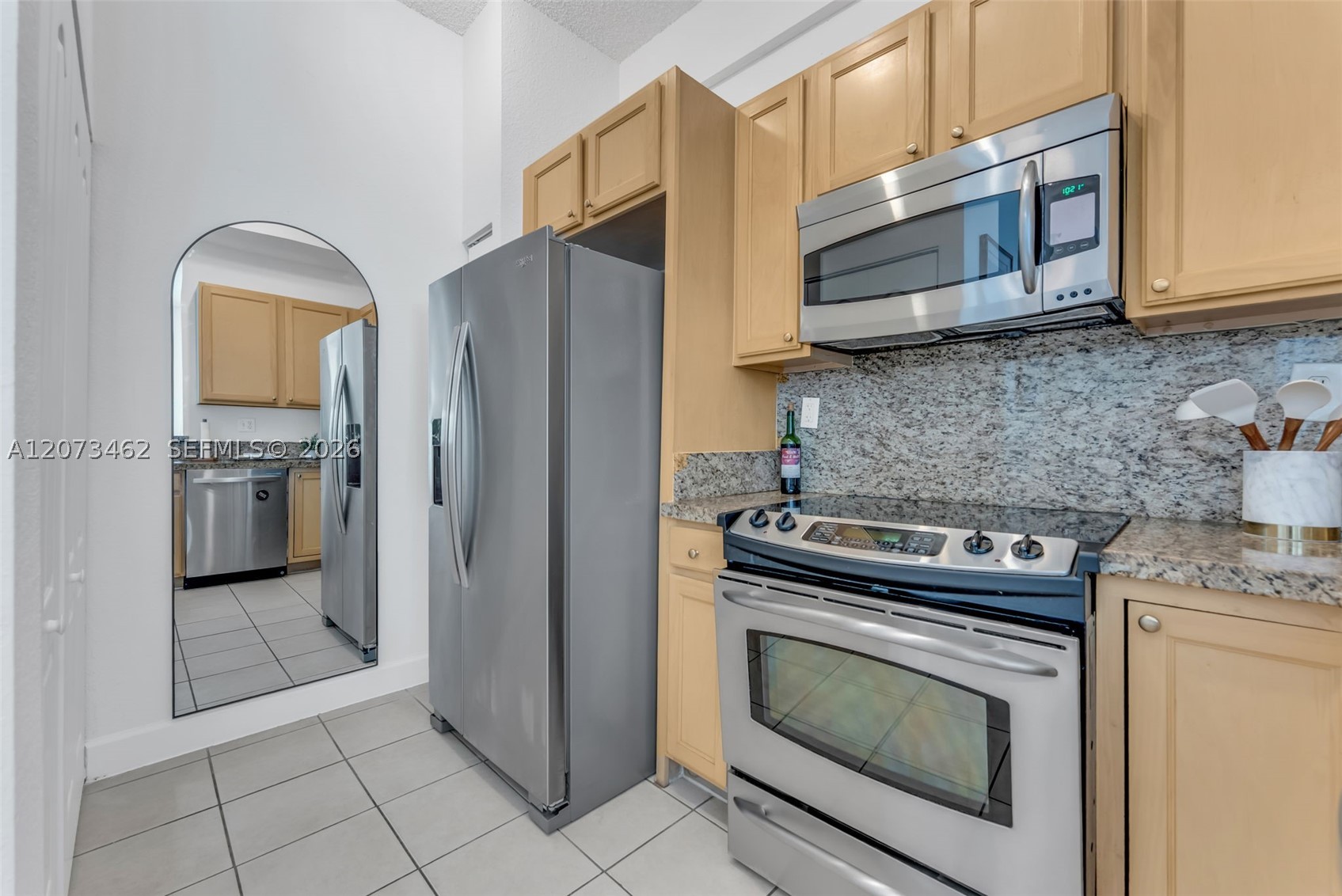 6001 SW 70th St #513, South Miami FL 33143