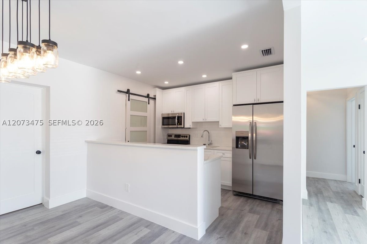 449 E 10th St, Hialeah FL 33010