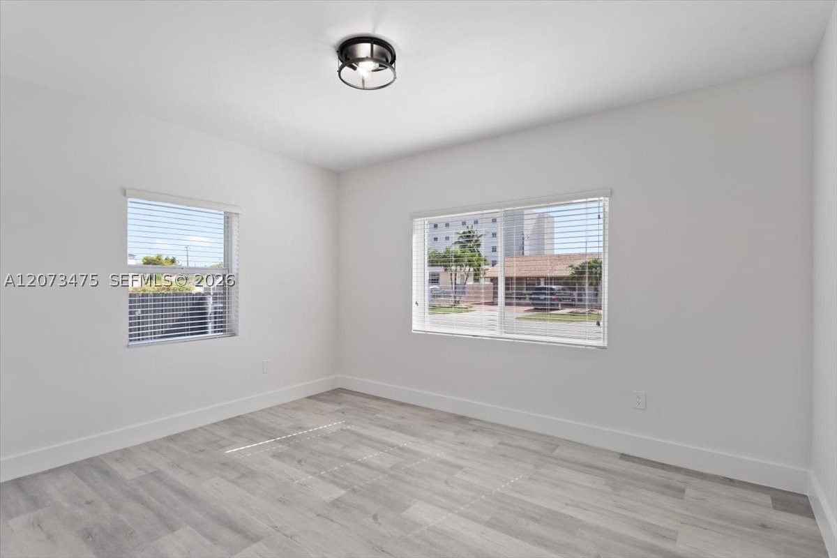 449 E 10th St, Hialeah FL 33010