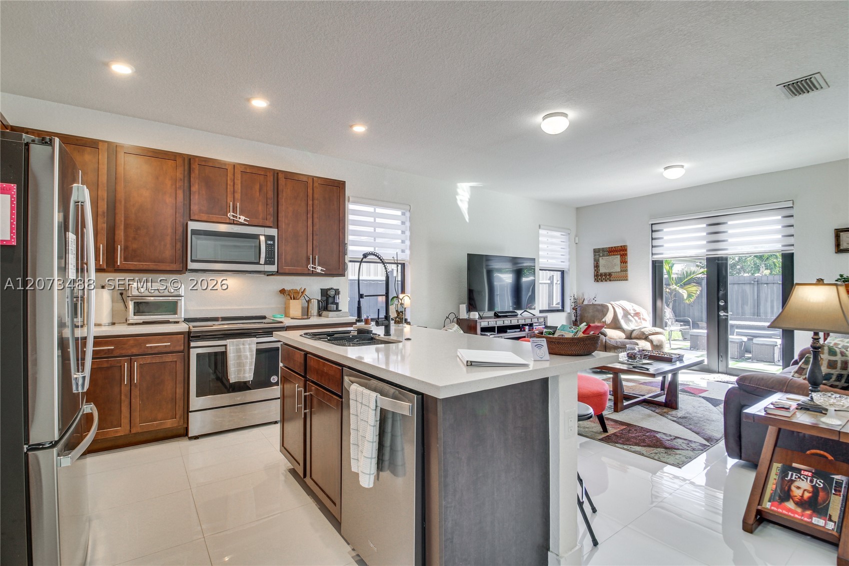 3751 SW 97th Ave, Miami FL 33165