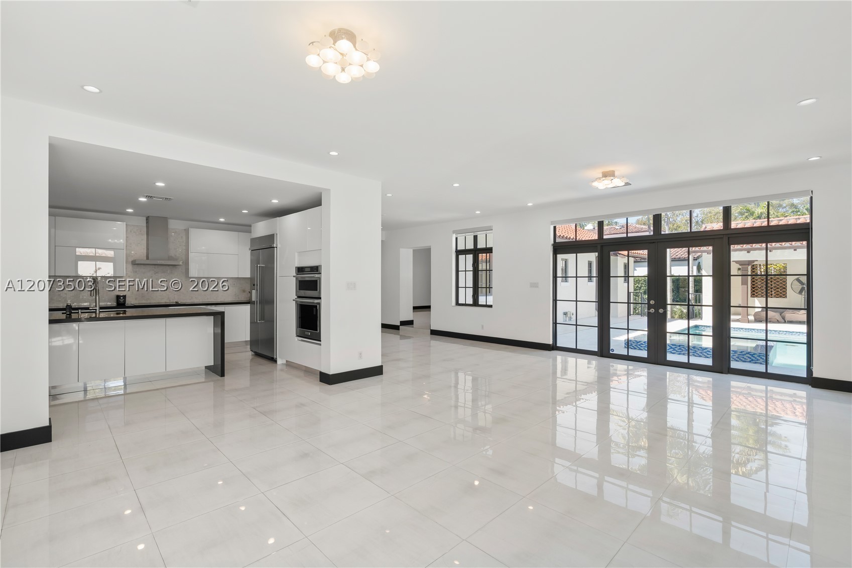 519 Alhambra Cir, Coral Gables FL 33134