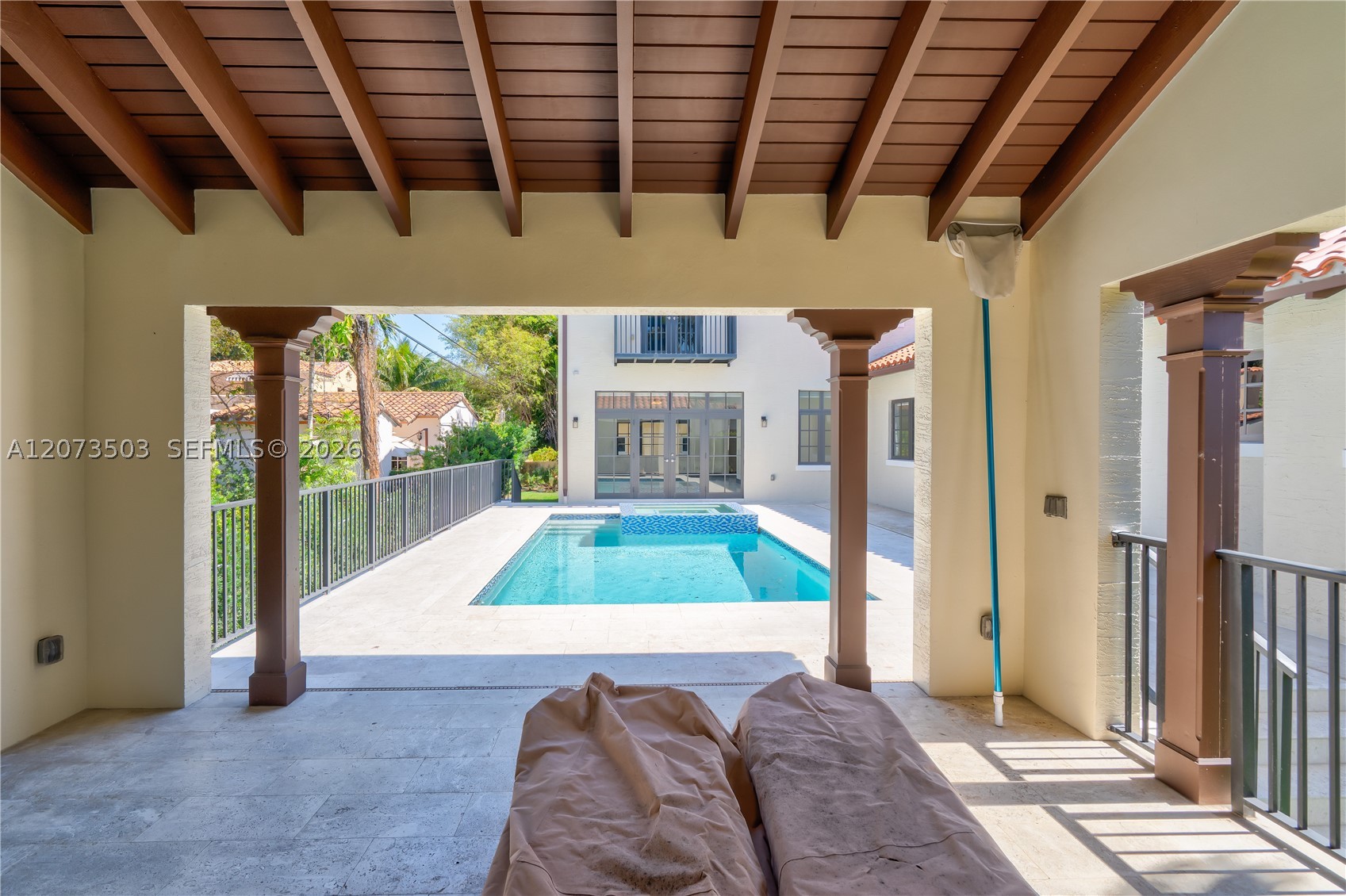 519 Alhambra Cir, Coral Gables FL 33134