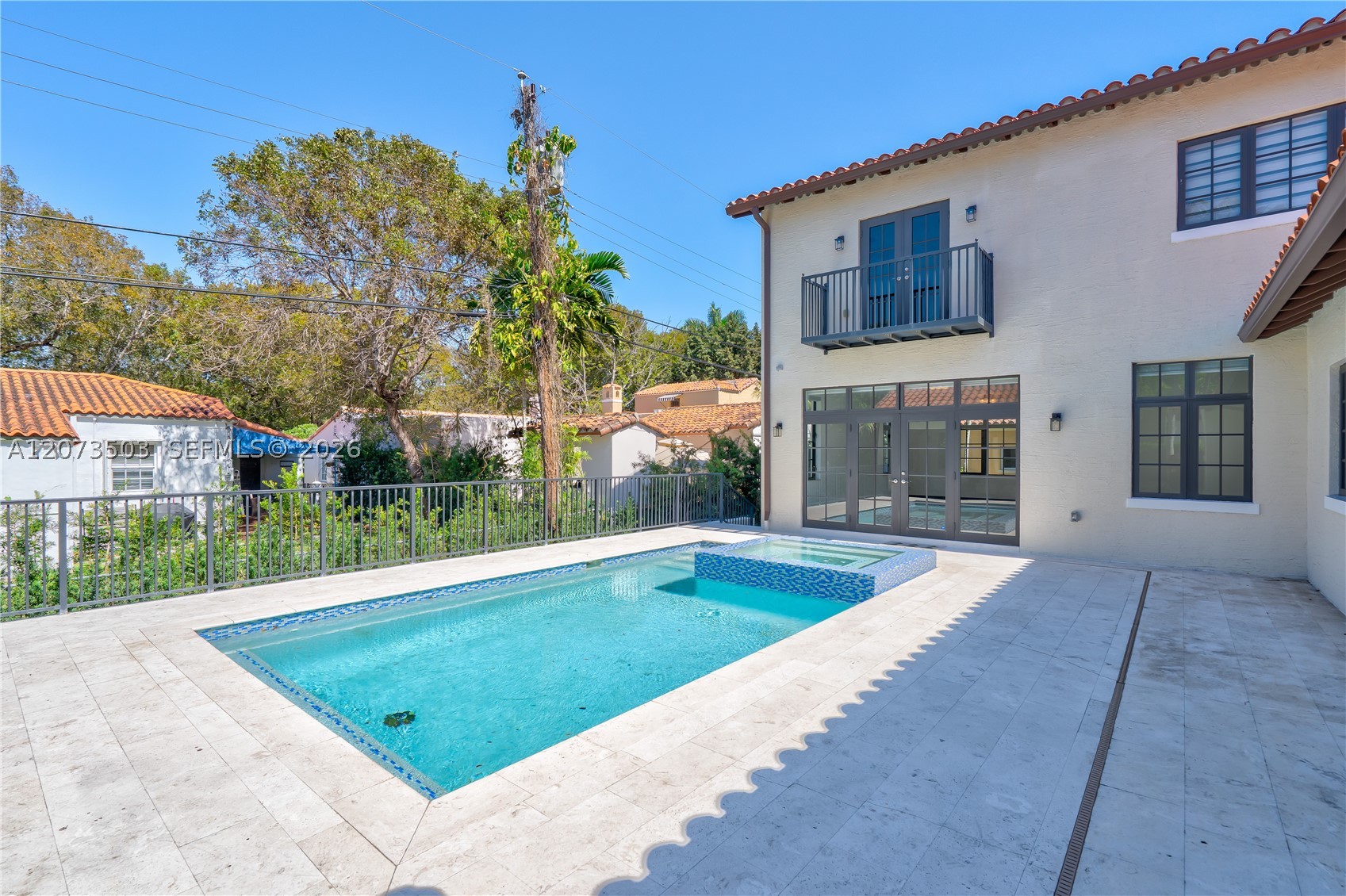 519 Alhambra Cir, Coral Gables FL 33134