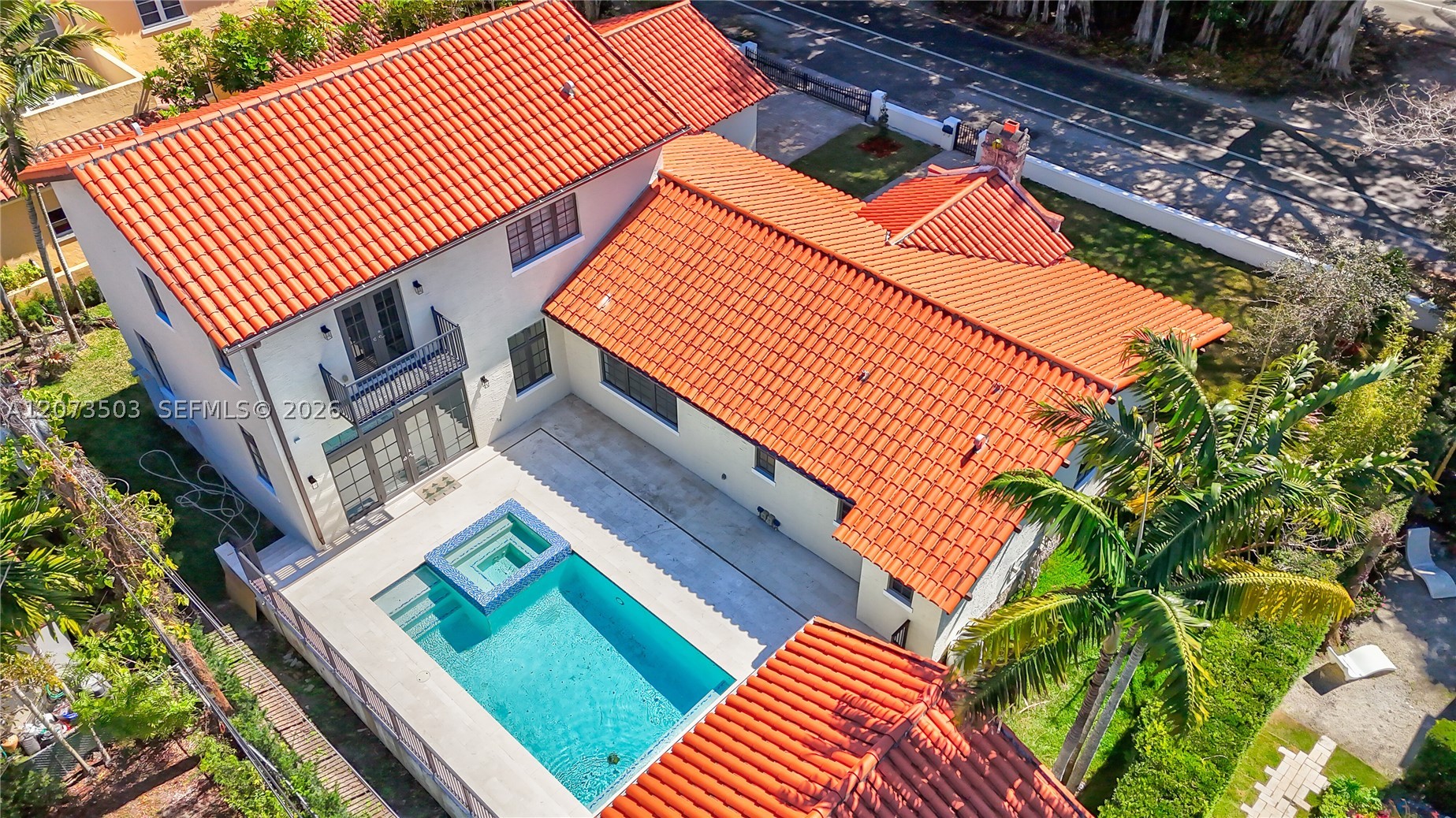 519 Alhambra Cir, Coral Gables FL 33134