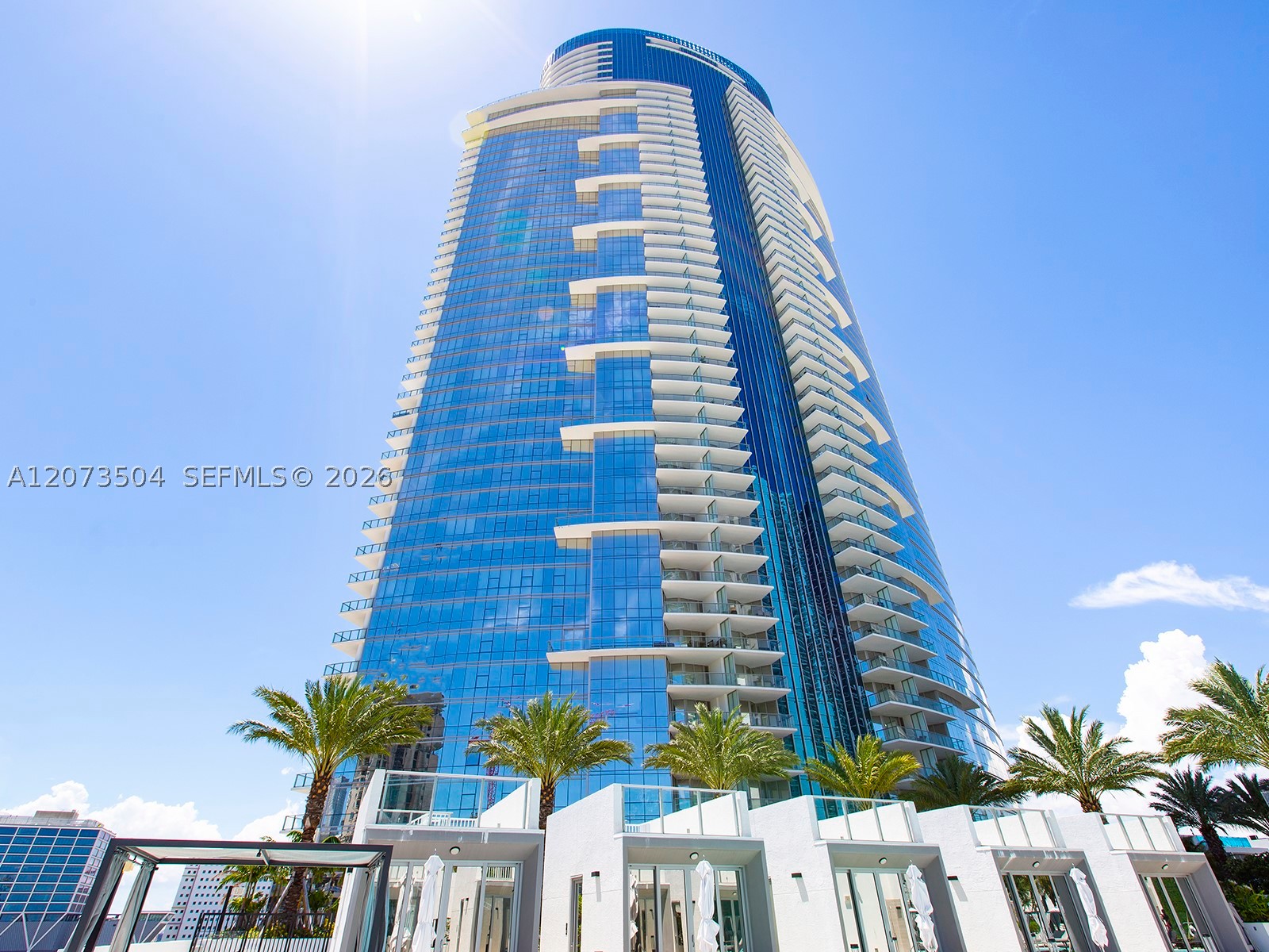 851 NE 1st Ave #PH5011, Miami FL 33132