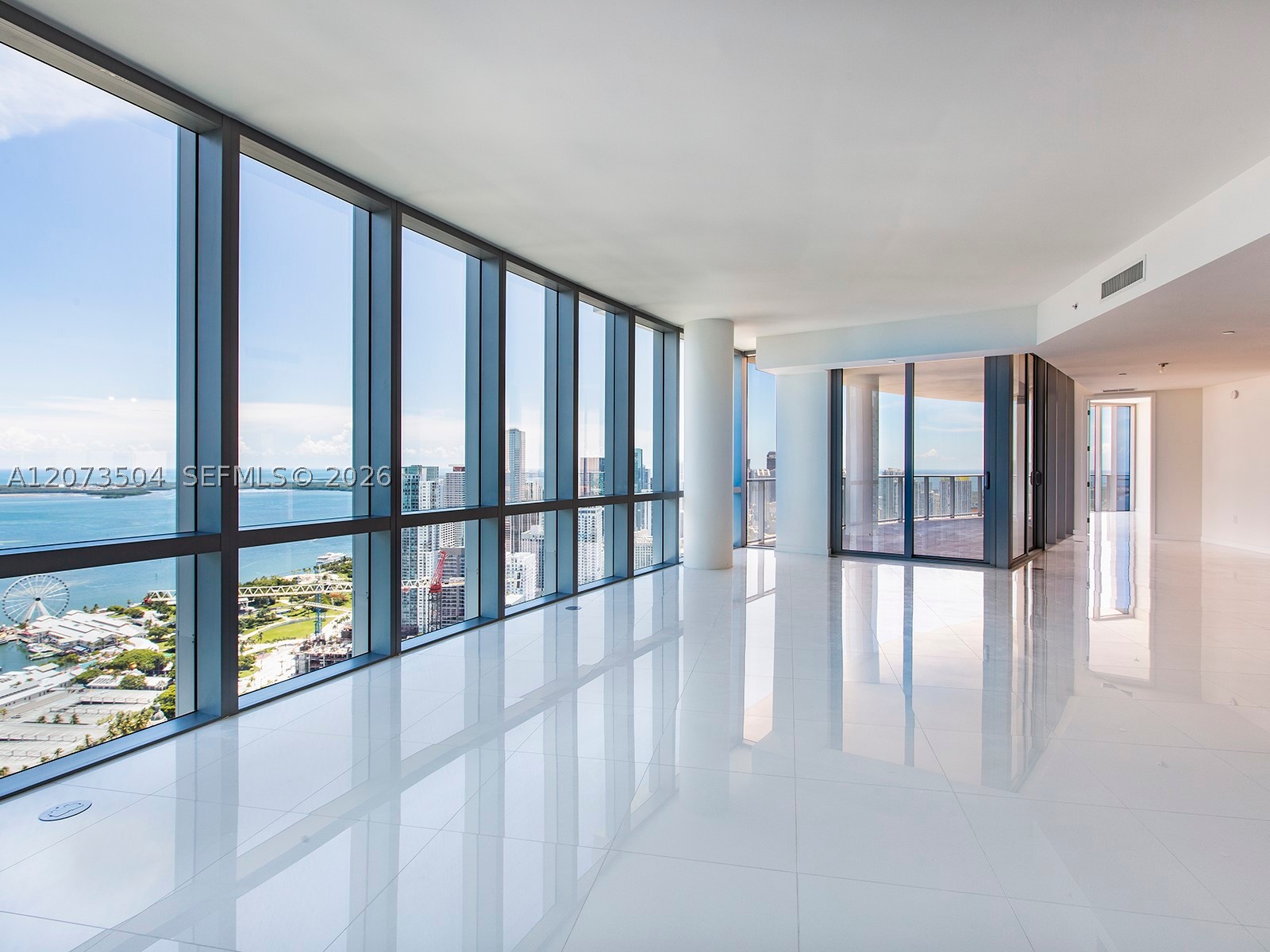 851 NE 1st Ave #PH5011, Miami FL 33132
