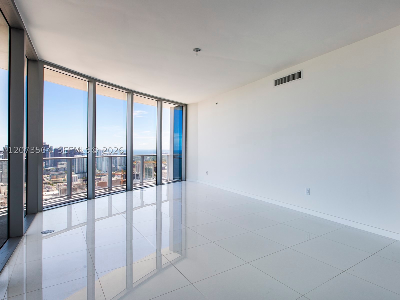 851 NE 1st Ave #PH5011, Miami FL 33132