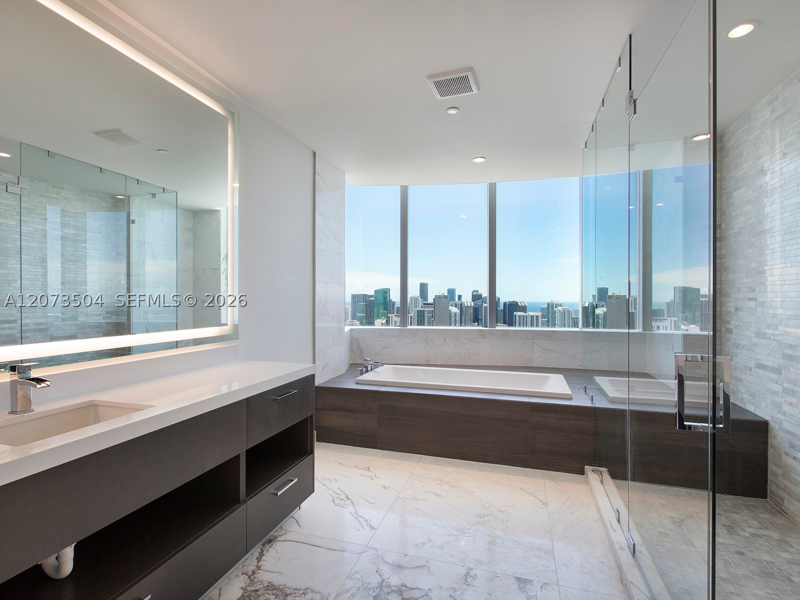 851 NE 1st Ave #PH5011, Miami FL 33132