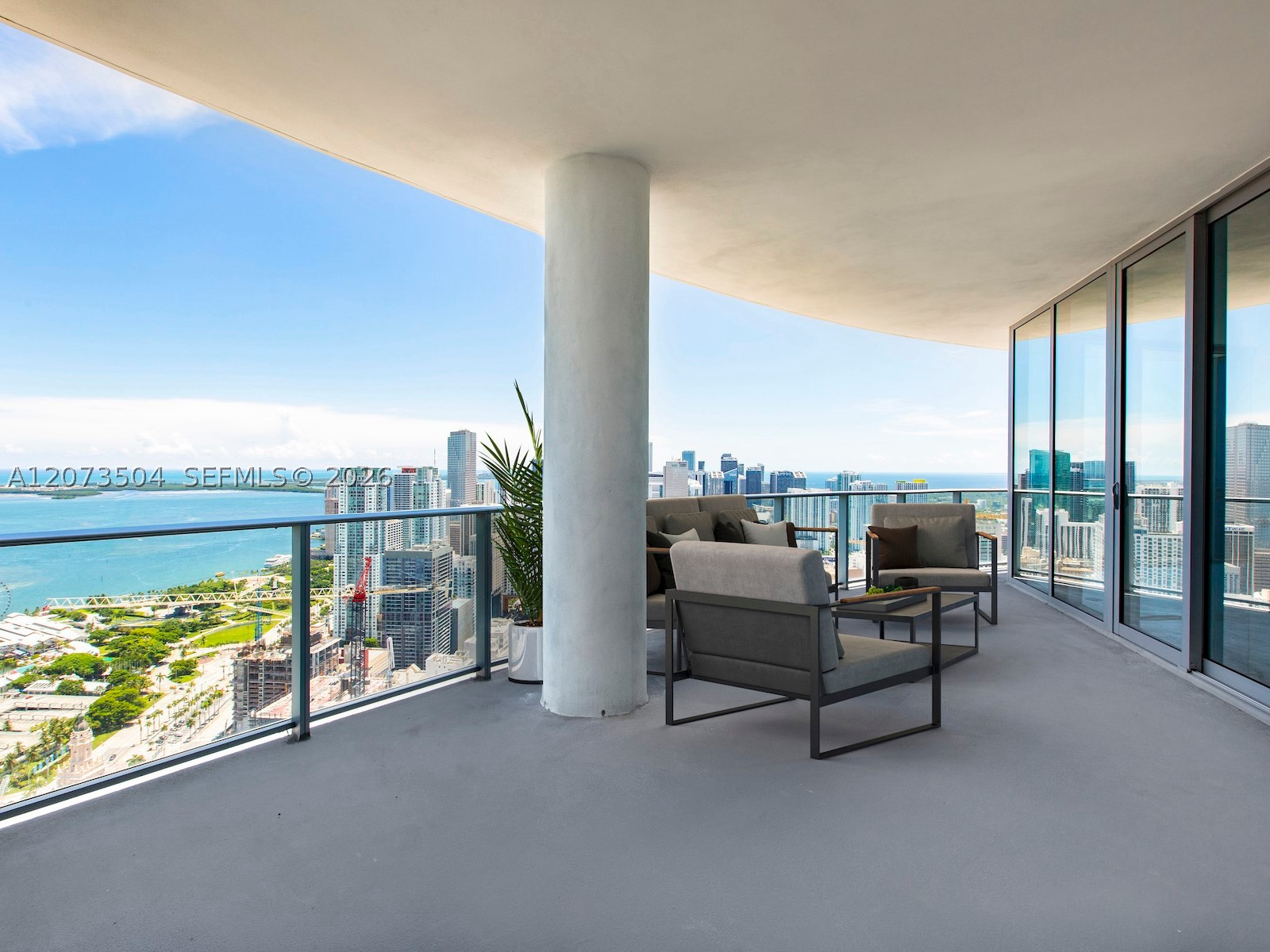 851 NE 1st Ave #PH5011, Miami FL 33132