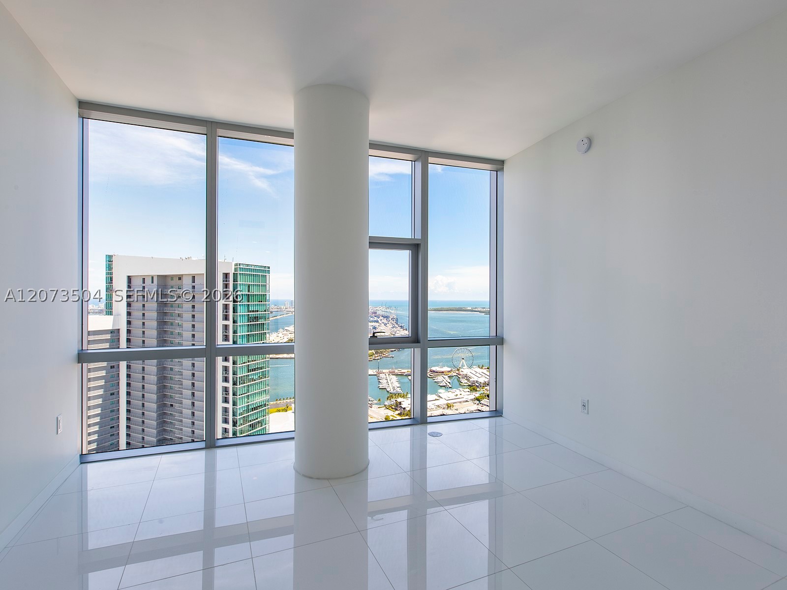 851 NE 1st Ave #PH5011, Miami FL 33132