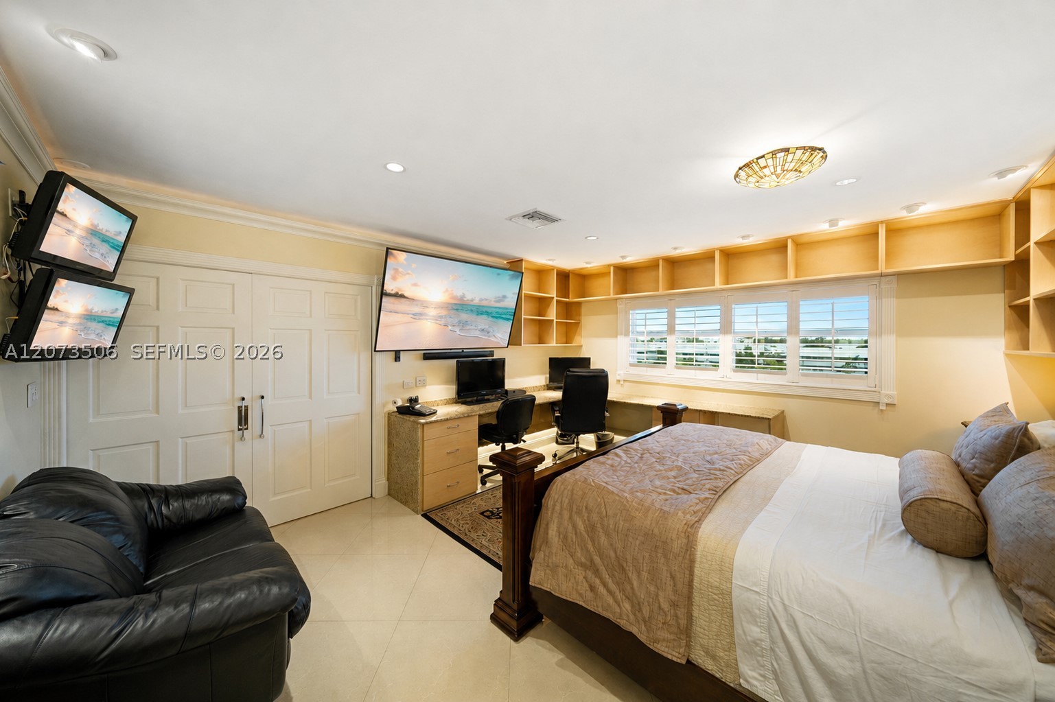 3770 NE 171st St #504, North Miami Beach FL 33160