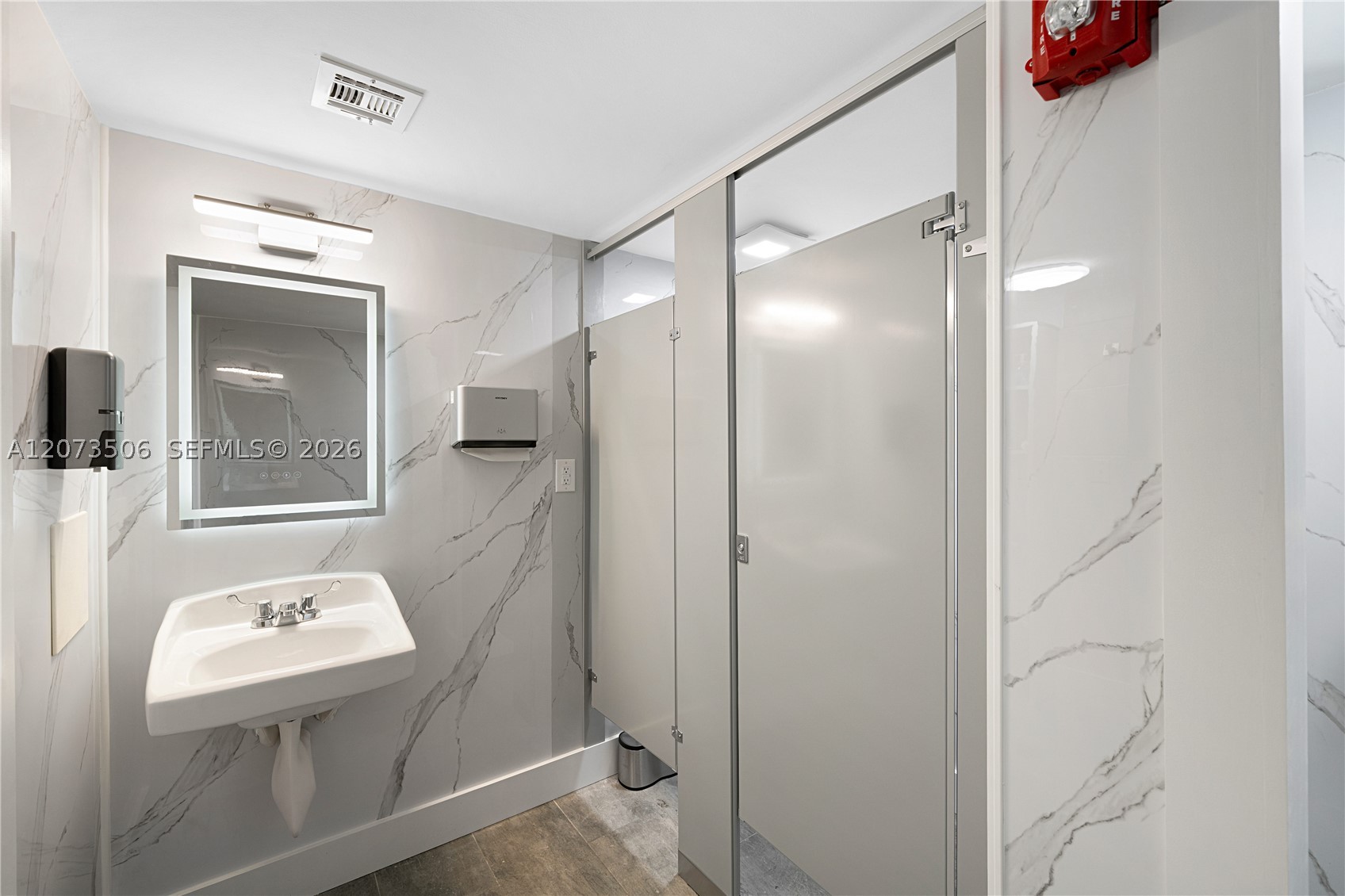3770 NE 171st St #504, North Miami Beach FL 33160