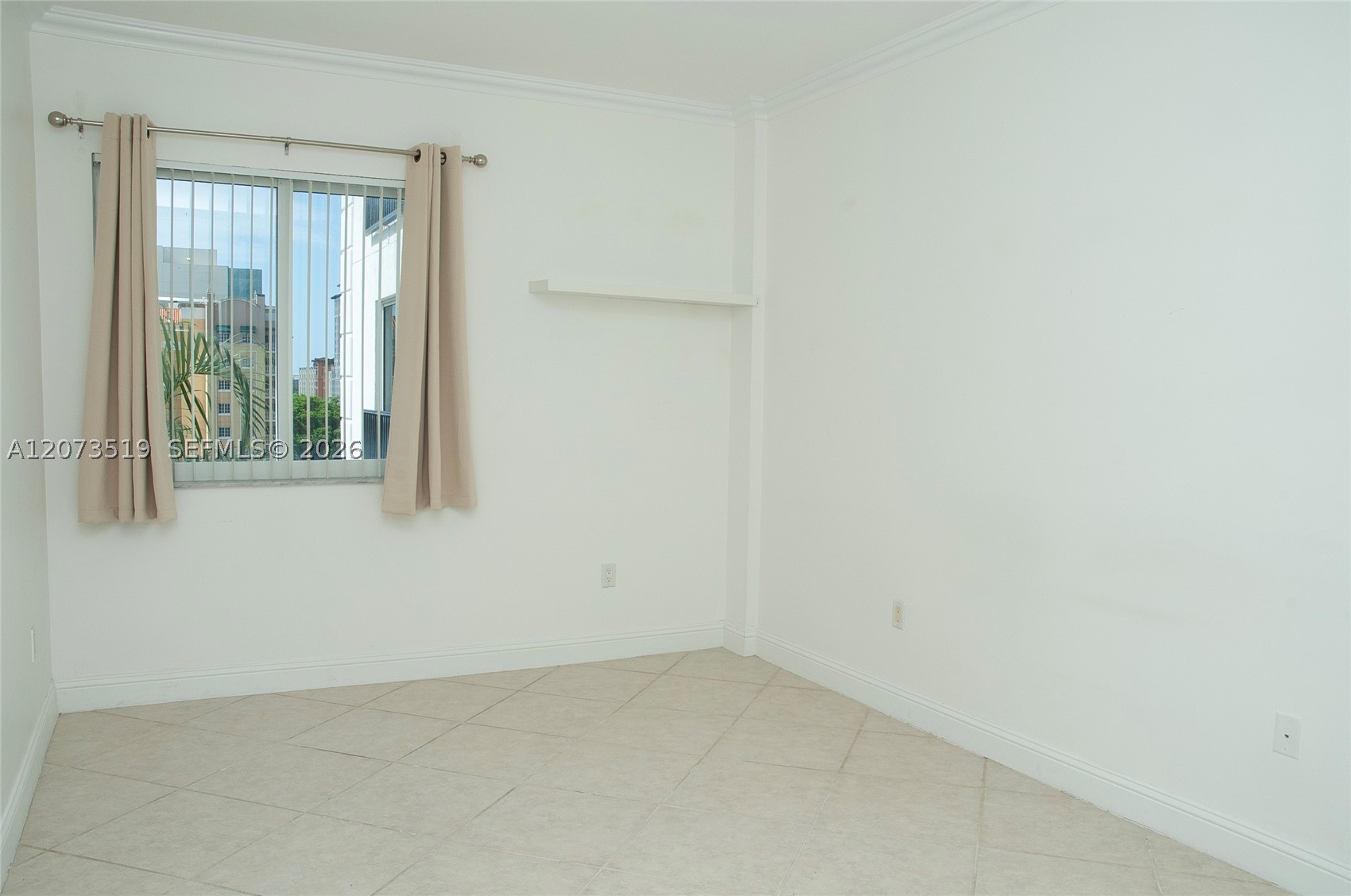 10 Aragon Ave #703, Coral Gables FL 33134