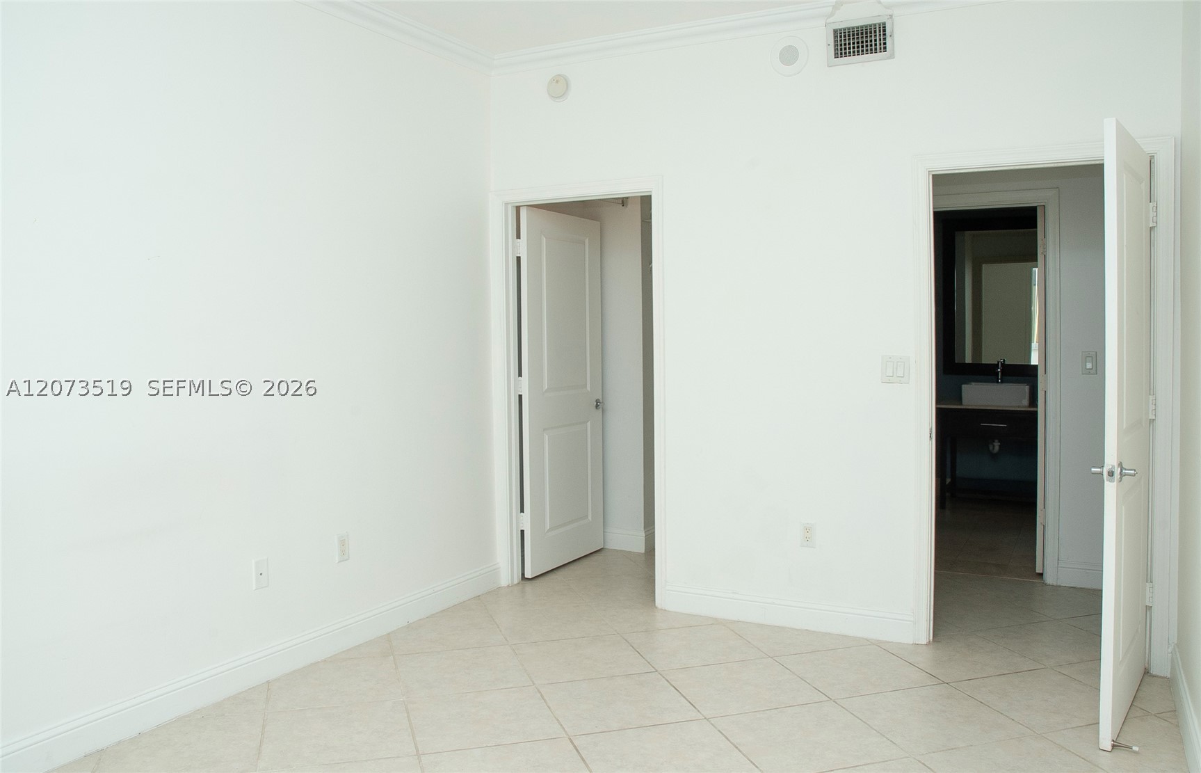 10 Aragon Ave #703, Coral Gables FL 33134