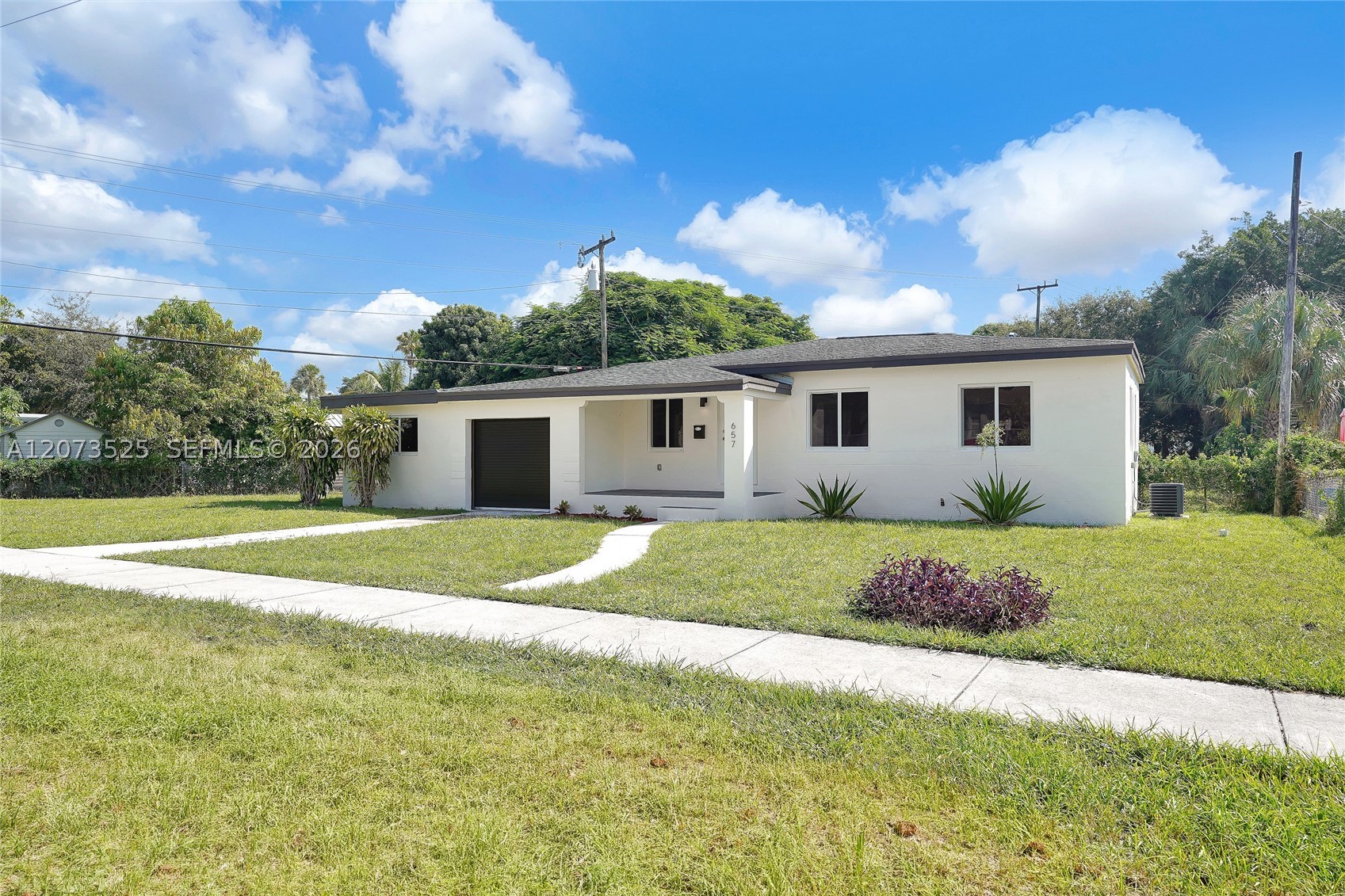 657 Ahmad St, Opa Locka FL 33054