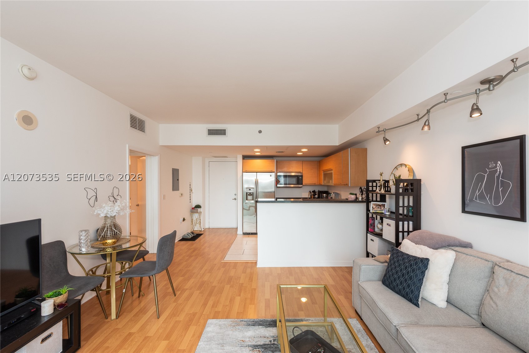 951 Brickell Ave #2709, Miami FL 33131