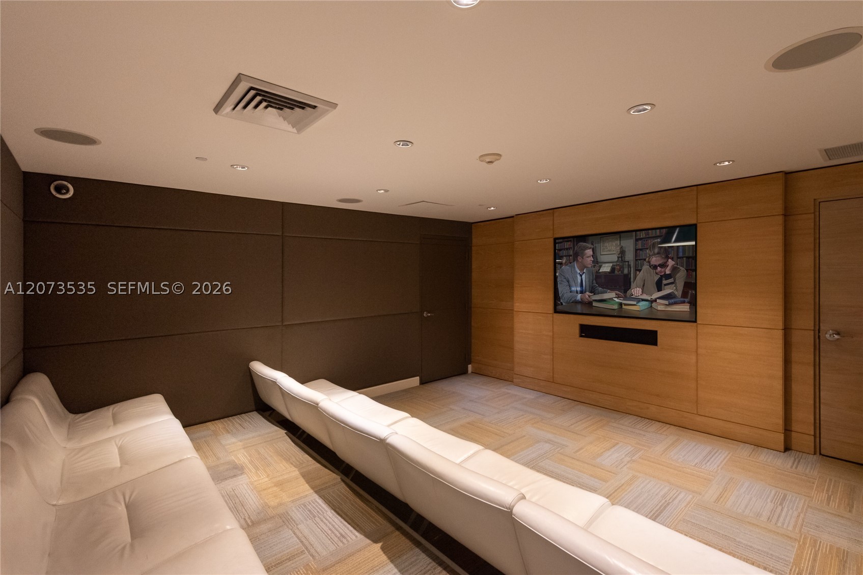 951 Brickell Ave #2709, Miami FL 33131