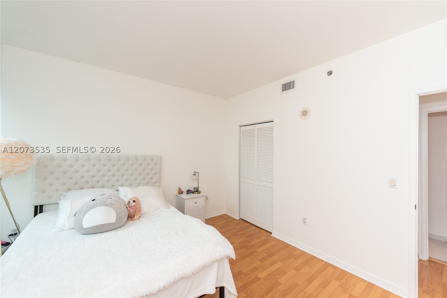 951 Brickell Ave #2709, Miami FL 33131