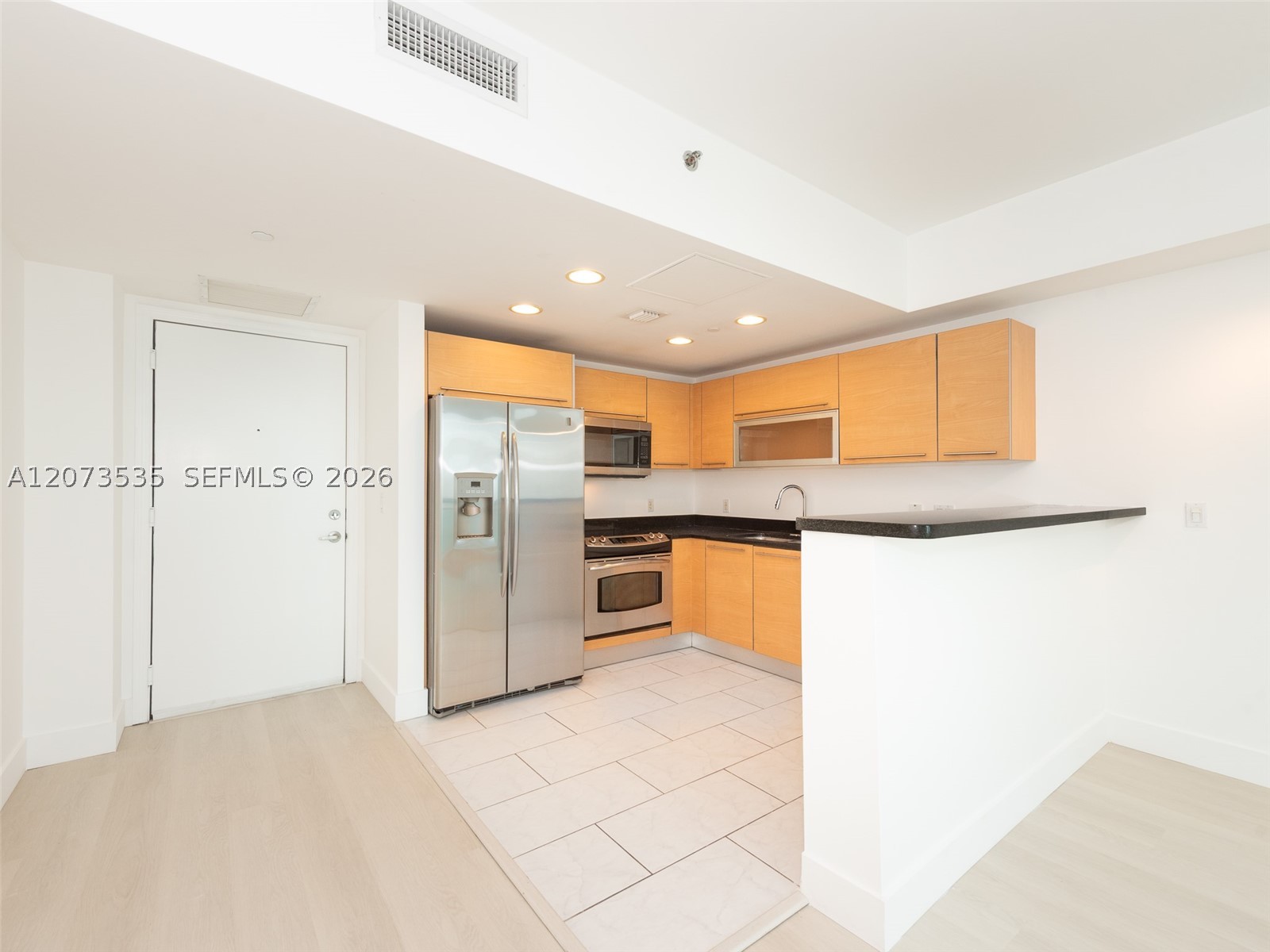 951 Brickell Ave #2709, Miami FL 33131
