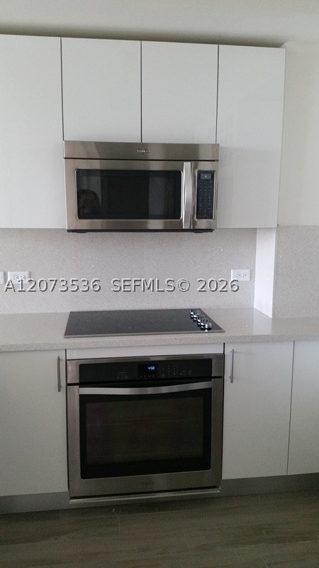 999 SW 1st Ave #2510, Miami FL 33130