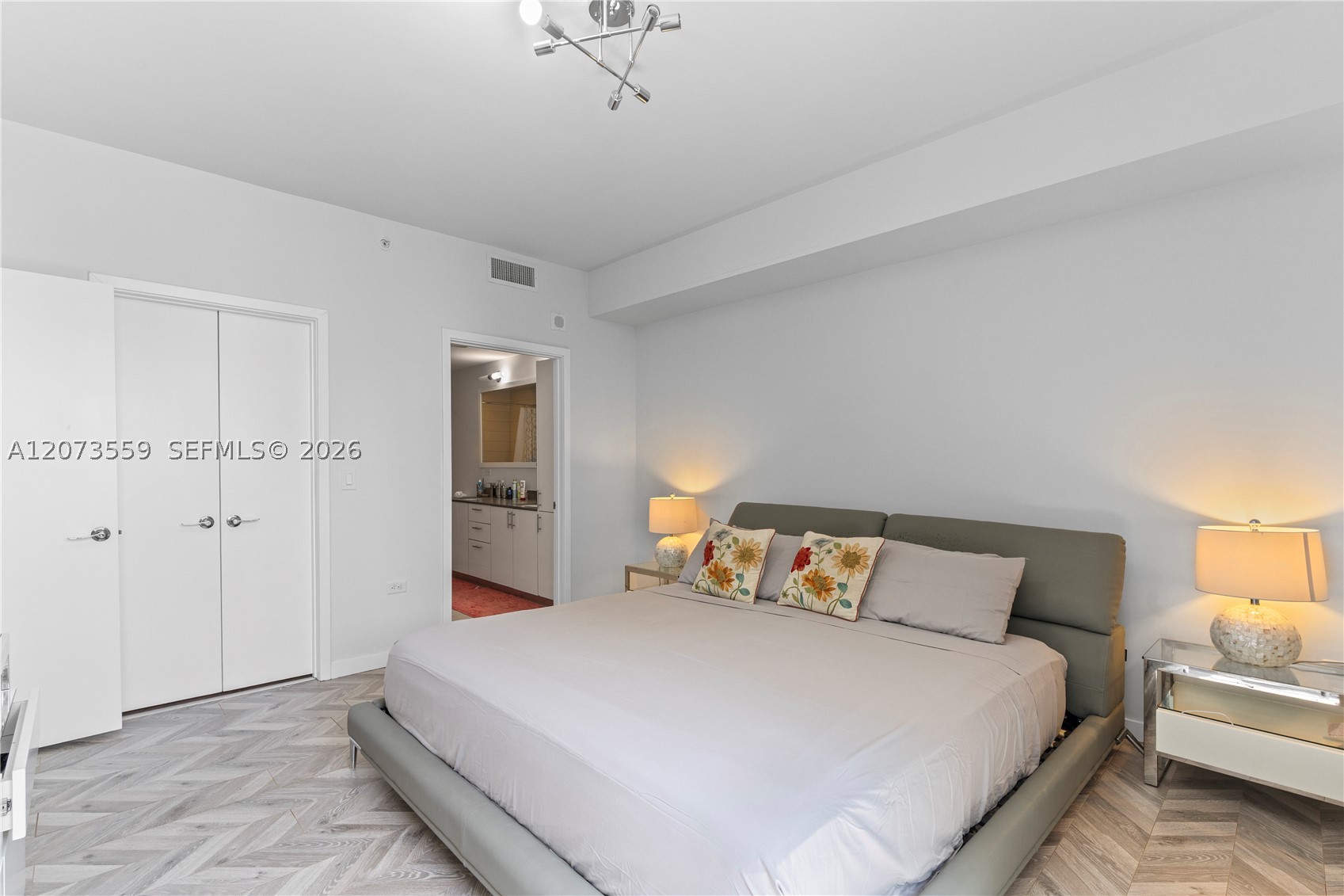 999 SW 1st Ave #3307, Miami FL 33130