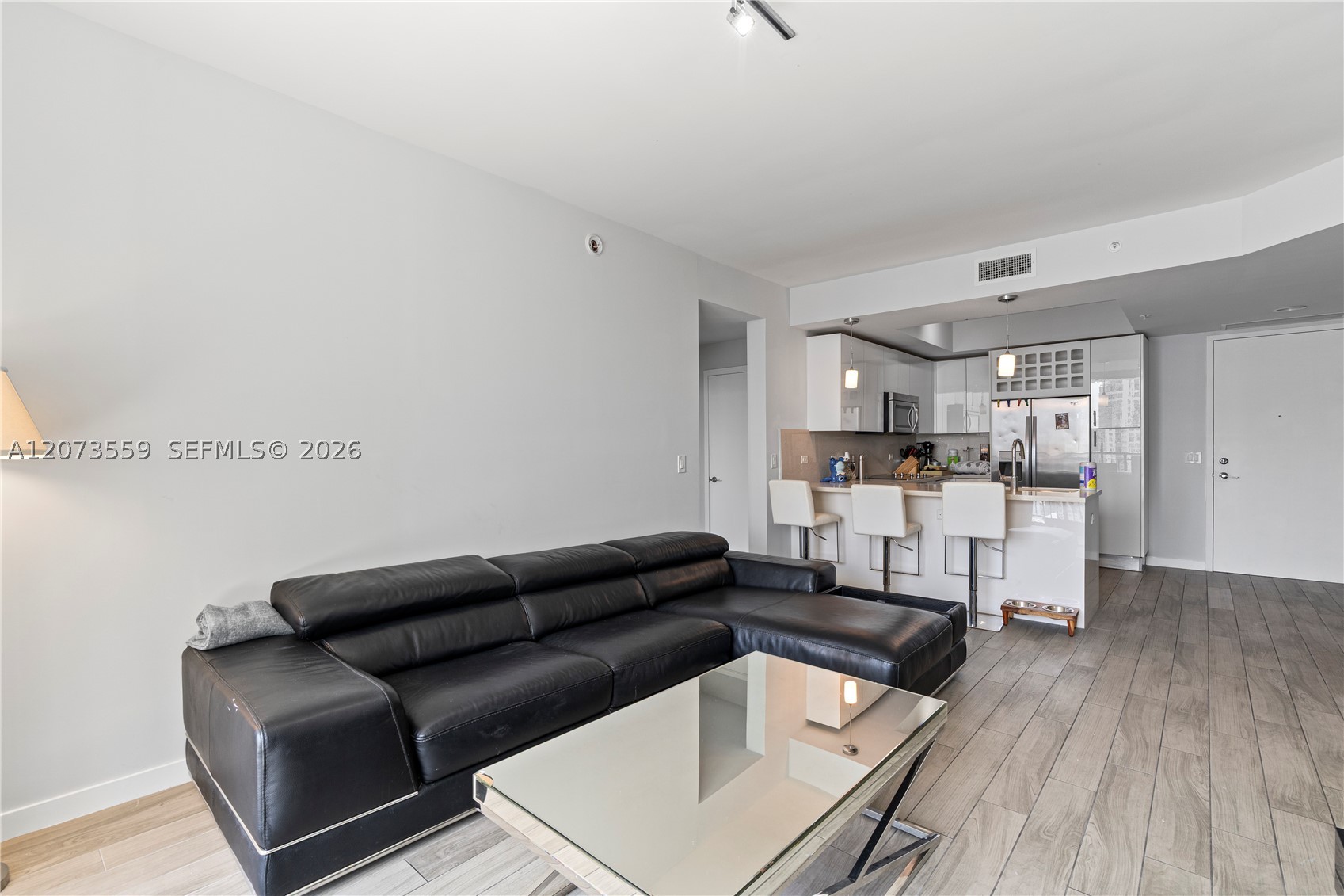 999 SW 1st Ave #3307, Miami FL 33130