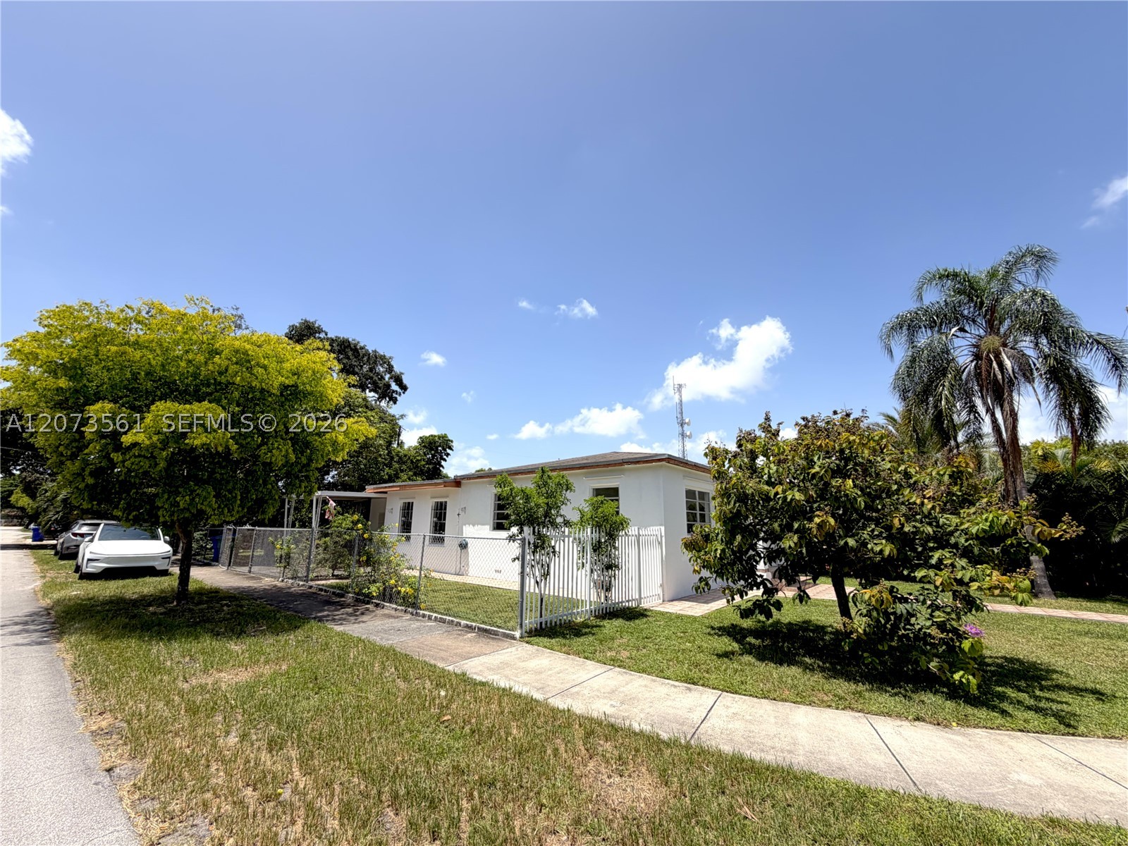 120 SW 59th Ave, Miami FL 33144