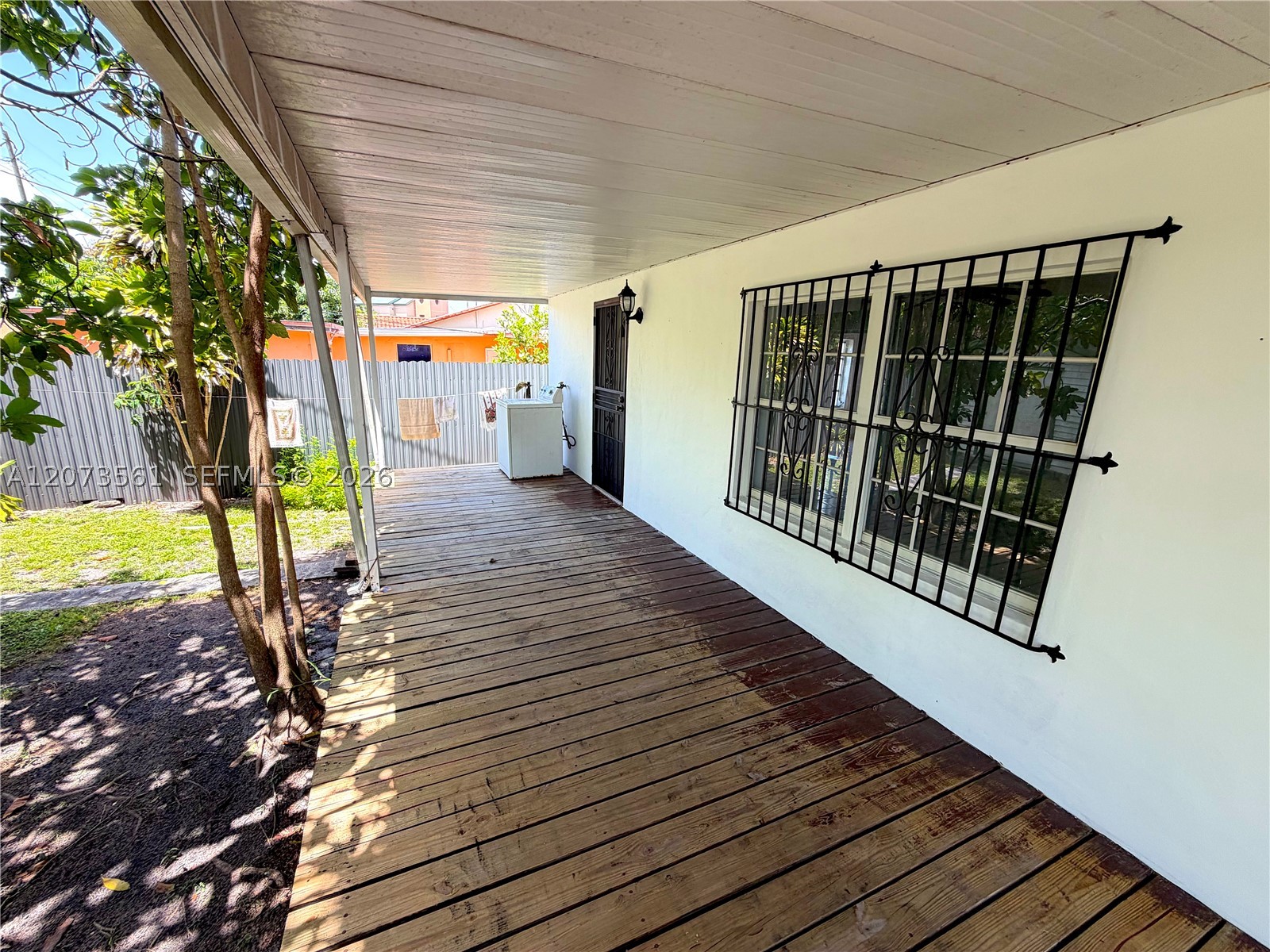 120 SW 59th Ave, Miami FL 33144
