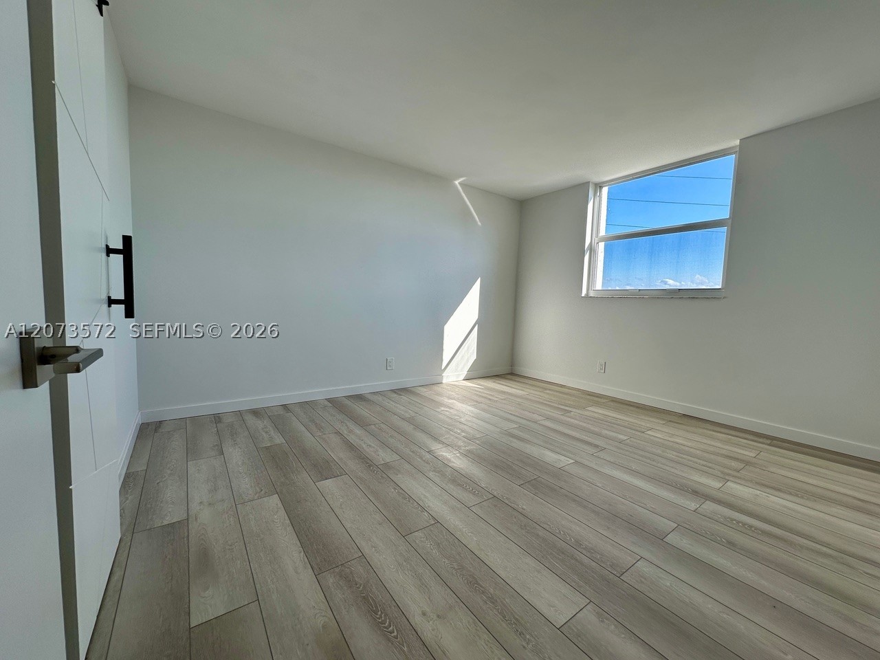 441 SE 3rd St #501, Dania Beach FL 33004