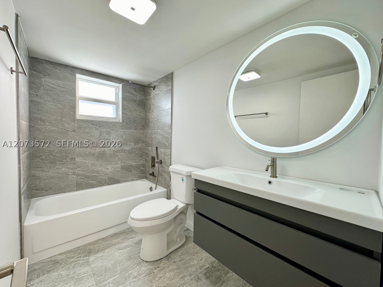 441 SE 3rd St #501, Dania Beach FL 33004