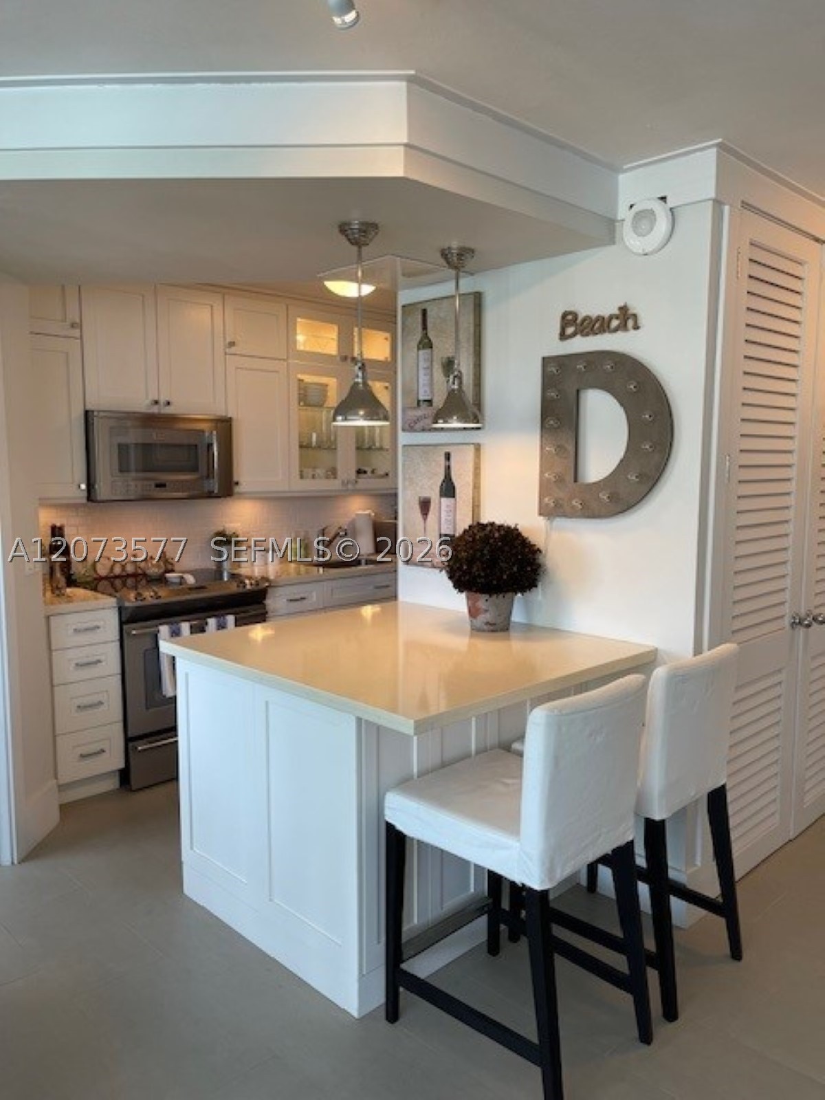 Miami Beach FL 33140 - A12073577