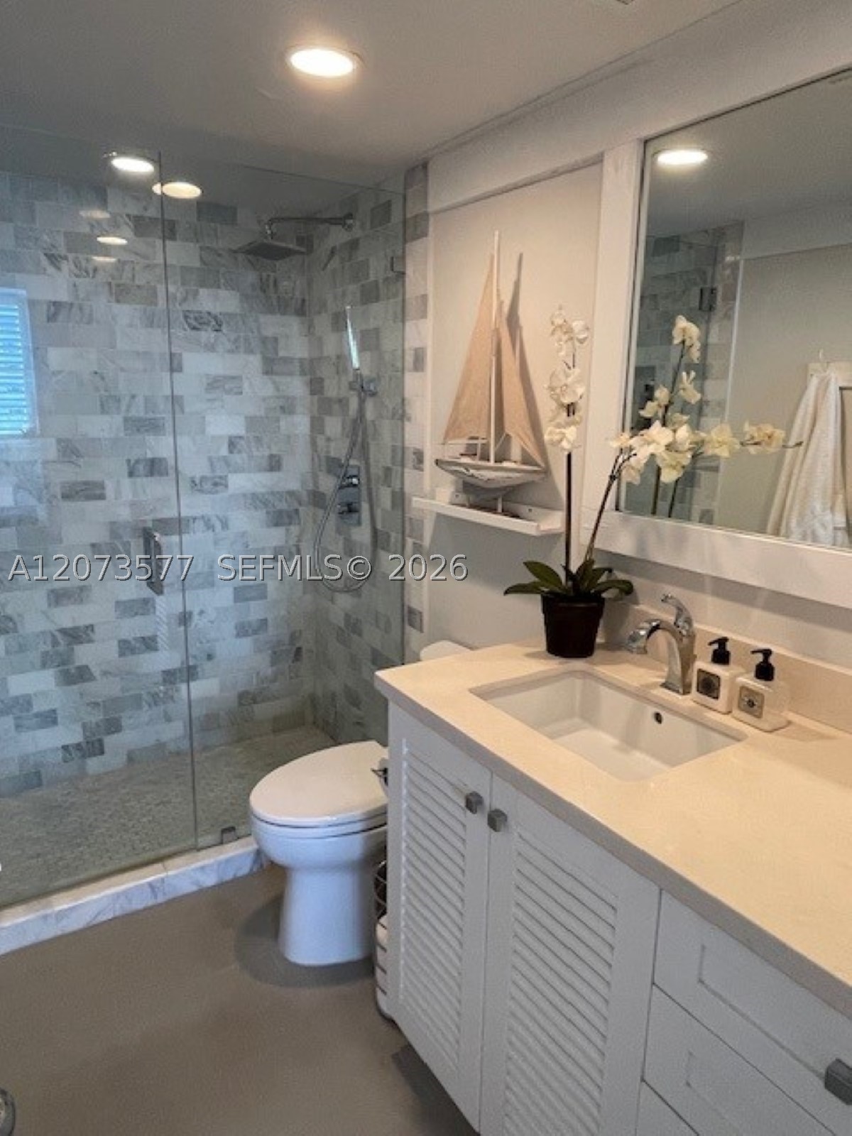 Miami Beach FL 33140 - A12073577
