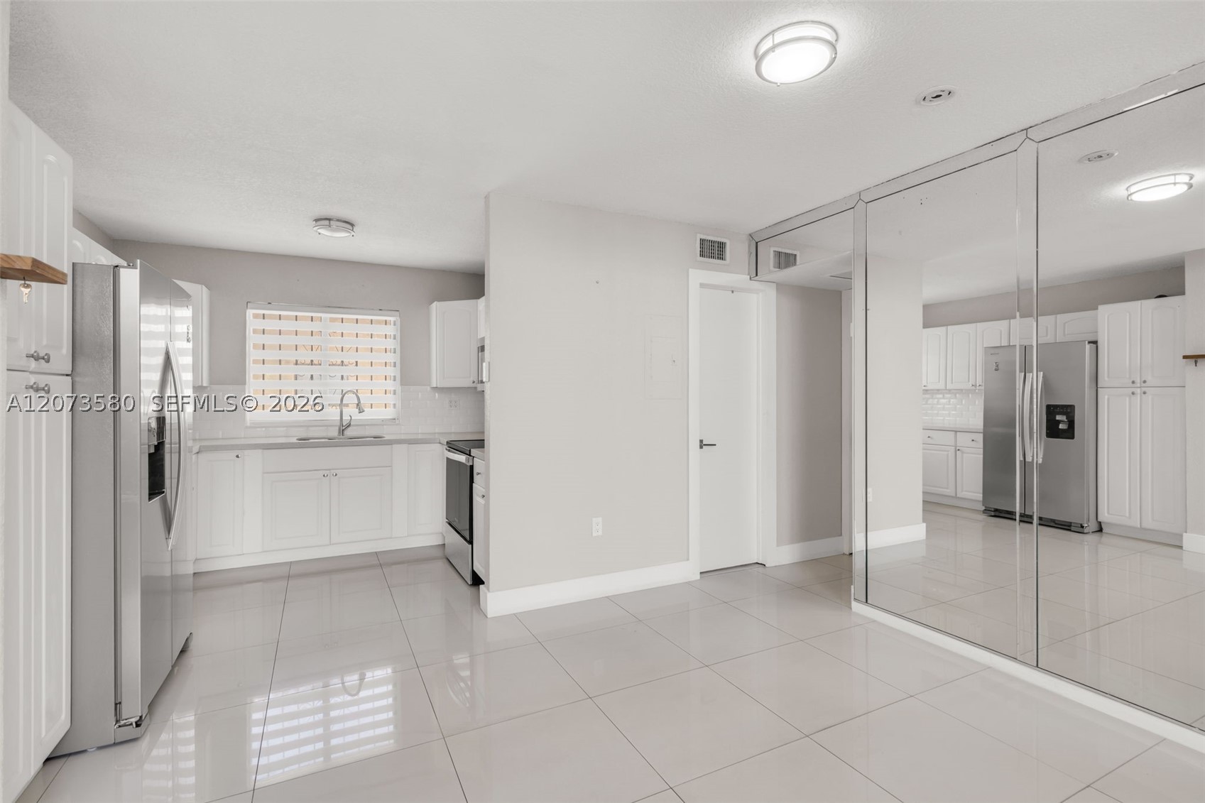 2775 W 62nd St #206, Hialeah FL 33016