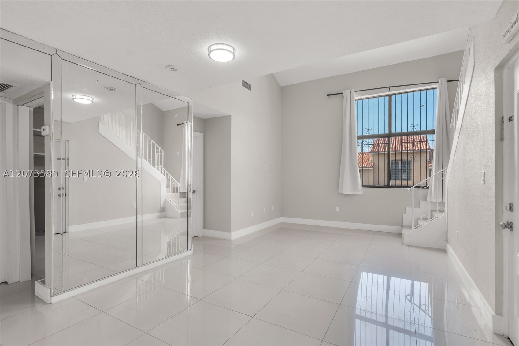 2775 W 62nd St #206, Hialeah FL 33016