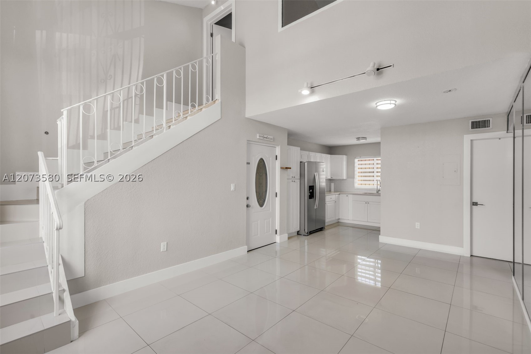 2775 W 62nd St #206, Hialeah FL 33016