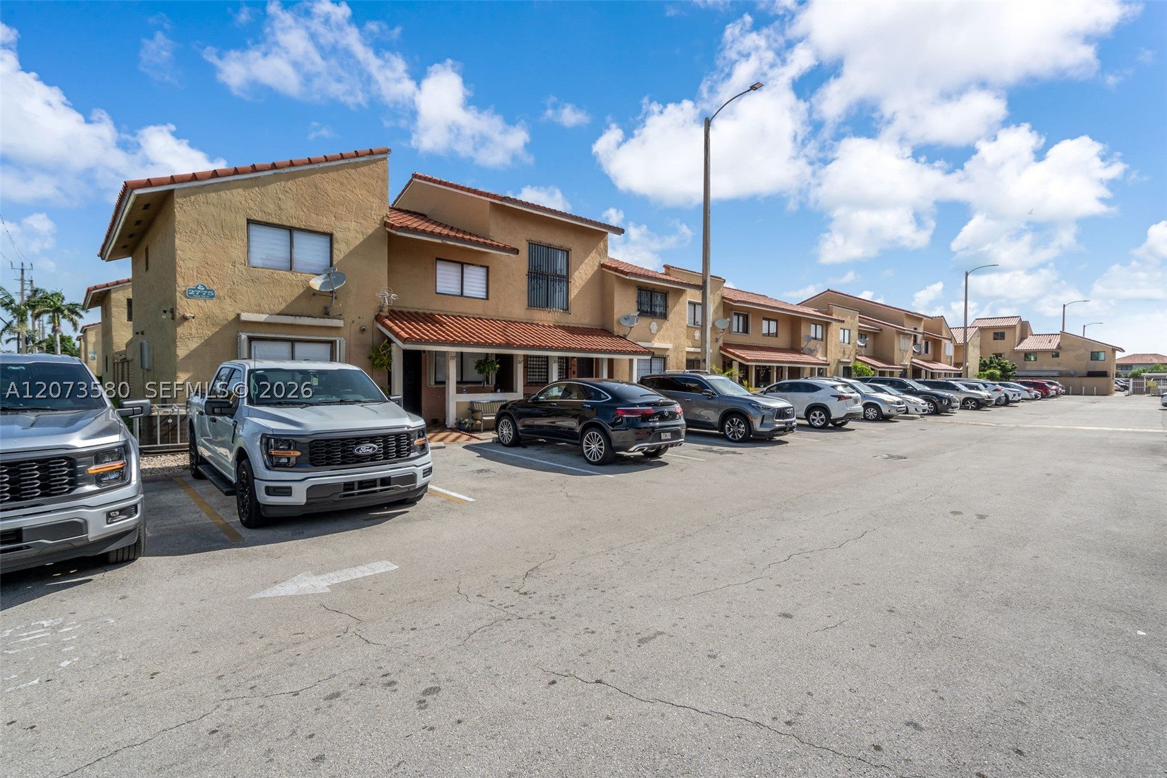 2775 W 62nd St #206, Hialeah FL 33016