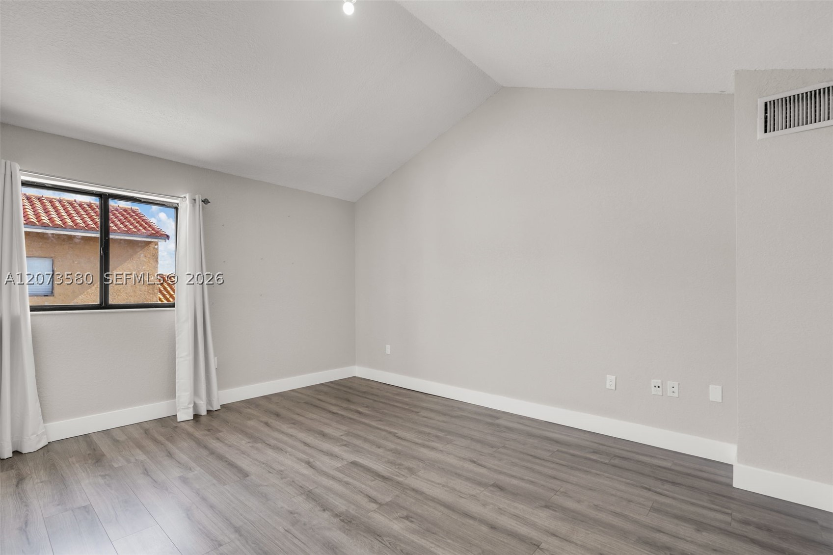 2775 W 62nd St #206, Hialeah FL 33016