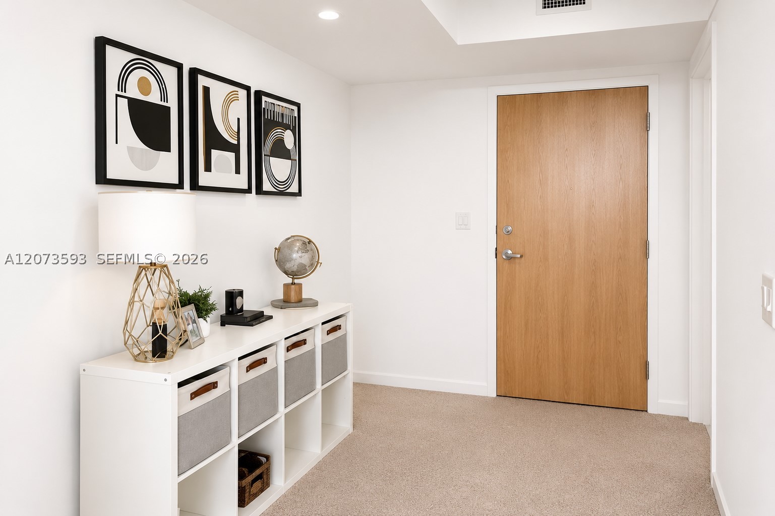 350 S Miami Ave #2215, Miami FL 33130