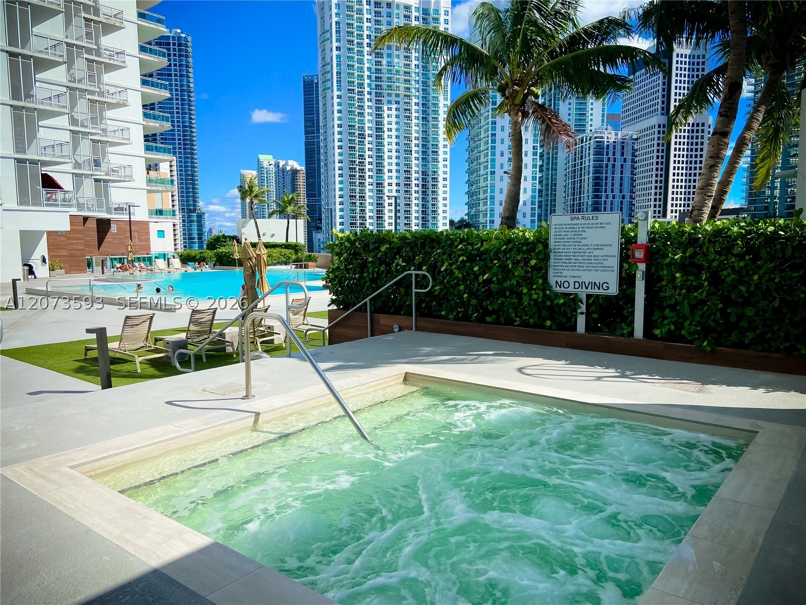 350 S Miami Ave #2215, Miami FL 33130