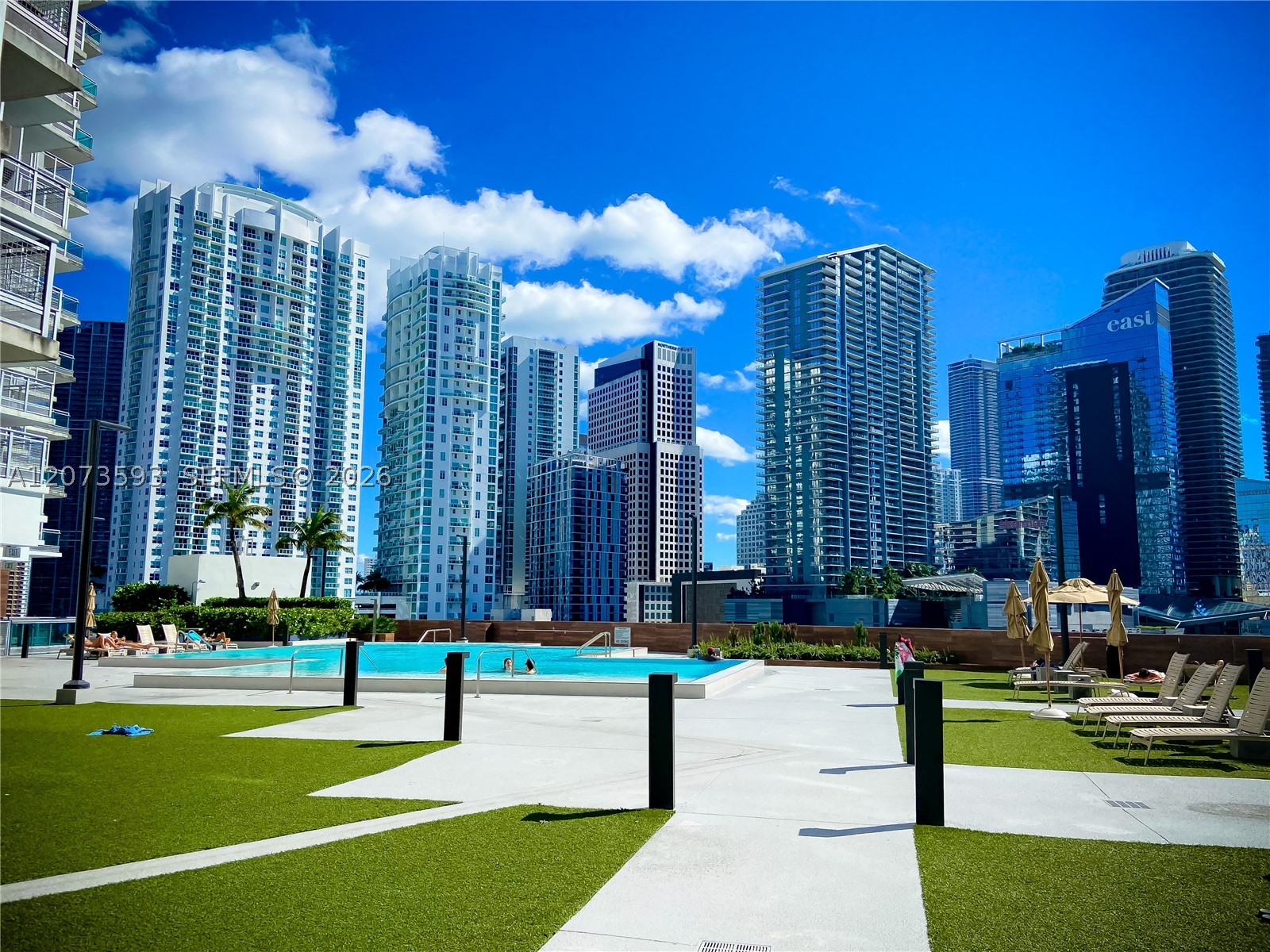 350 S Miami Ave #2215, Miami FL 33130
